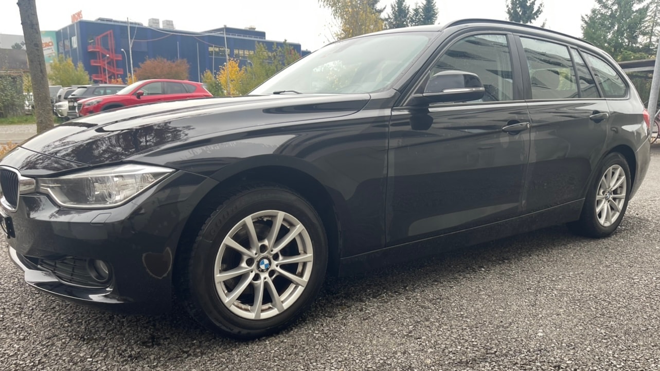 BMW 316d Touring Business Steptronic-image-1
