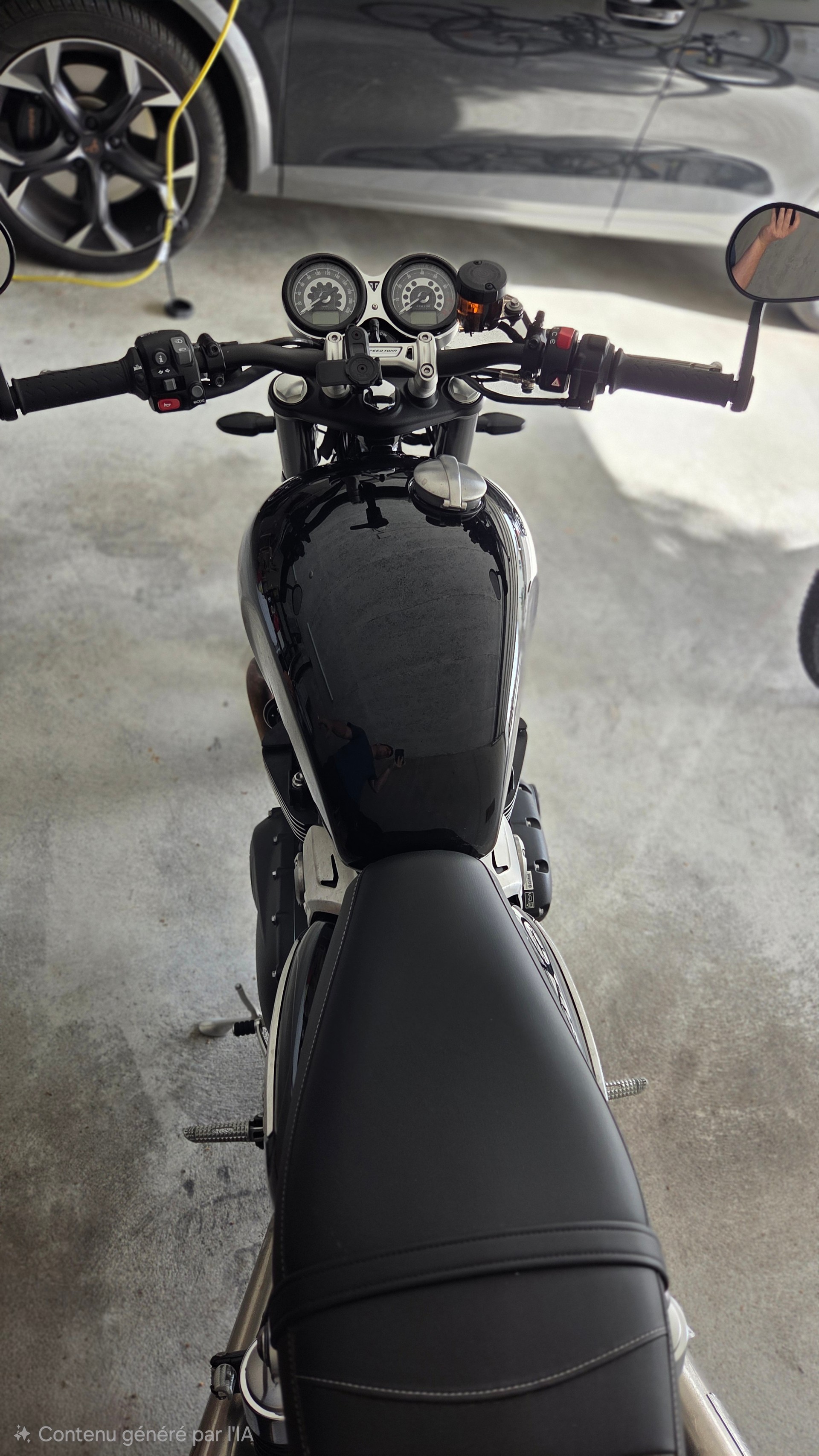 TRIUMPH Speed Twin 1200-image-4