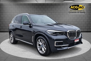 BMW X5 xDrive45e Steptronic ** 394 PS ** Voll-Leder ** Navi ** RF-Kamera 360° ** Abstandsregelsysteme ** Sitzmemory ** Modell 2022