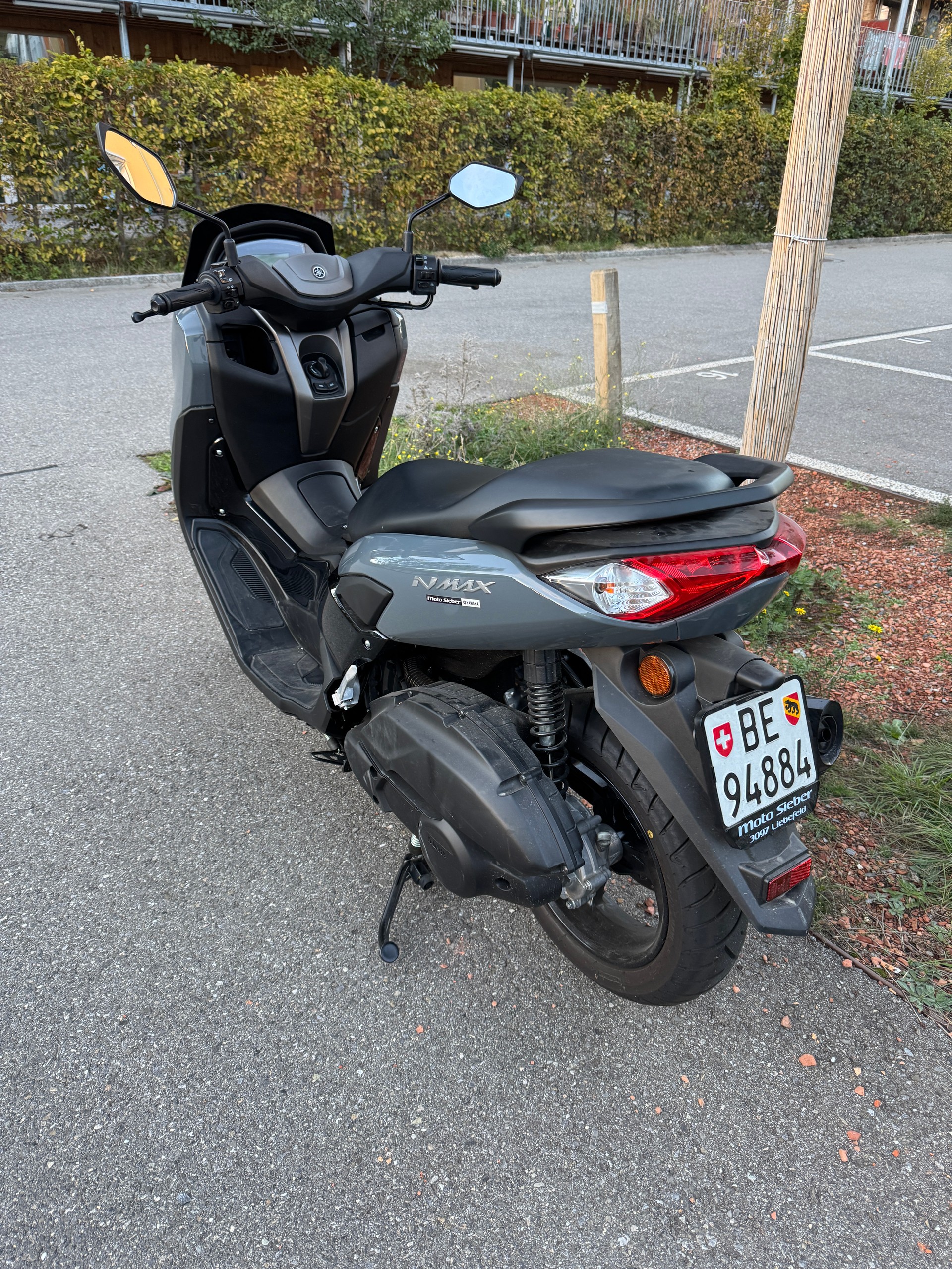 YAMAHA N-Max GPD 125-image-3