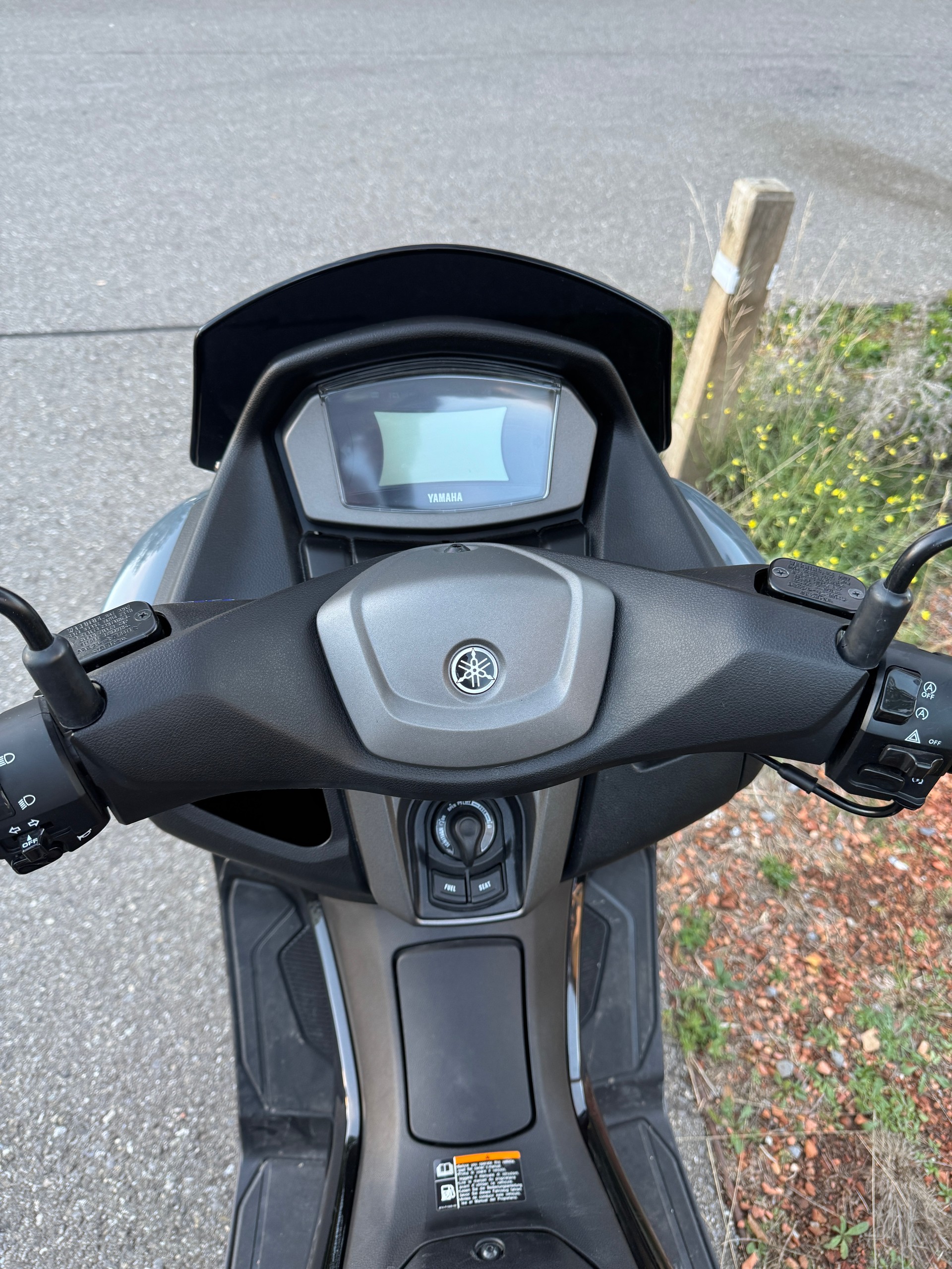 YAMAHA N-Max GPD 125-image-4