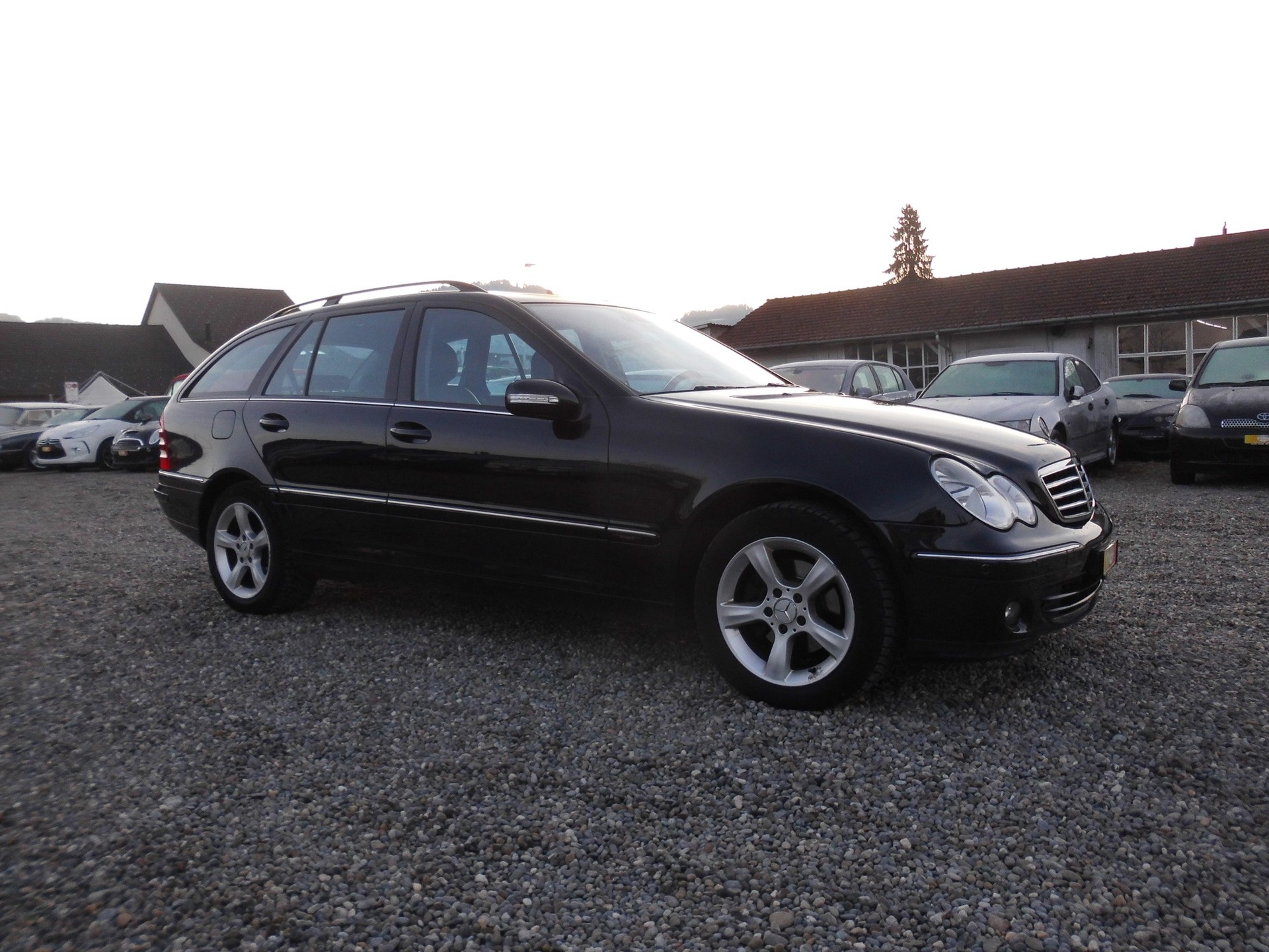 MERCEDES-BENZ C 180 Kompressor Avantgarde-image-14