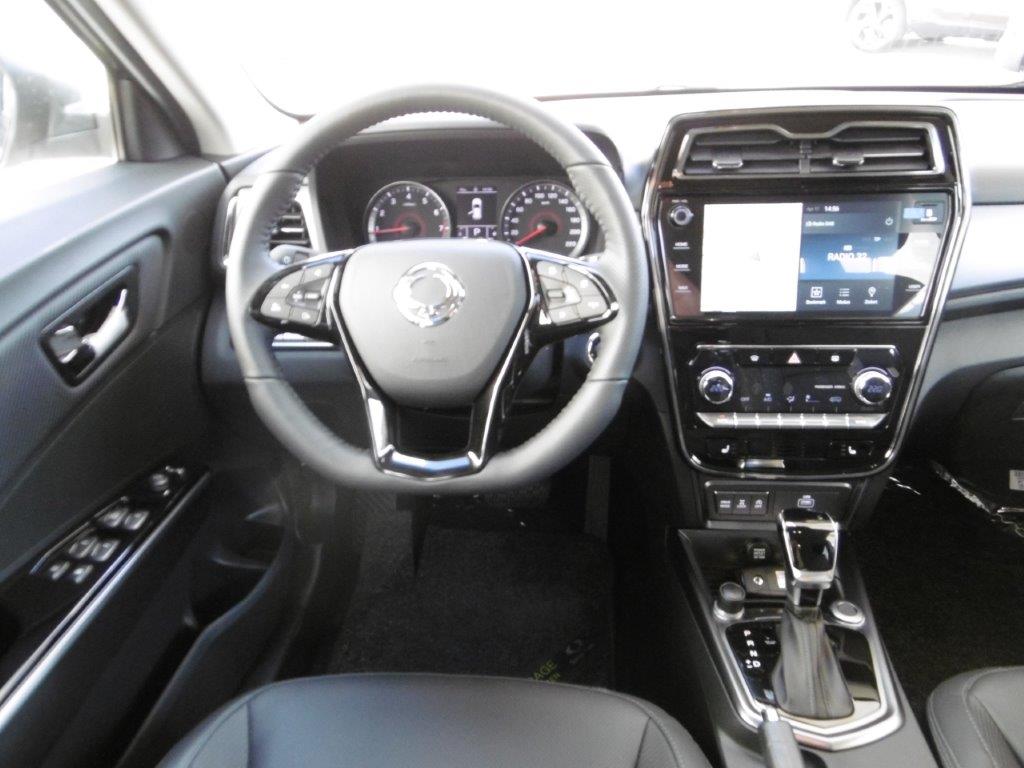 KGM-SsangYong Tivoli 1.5 T-Gdi Blackline 4WD-image-8