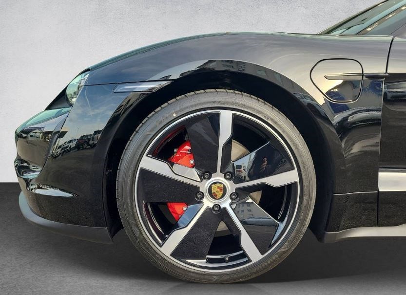 PORSCHE Taycan 4S-image-2