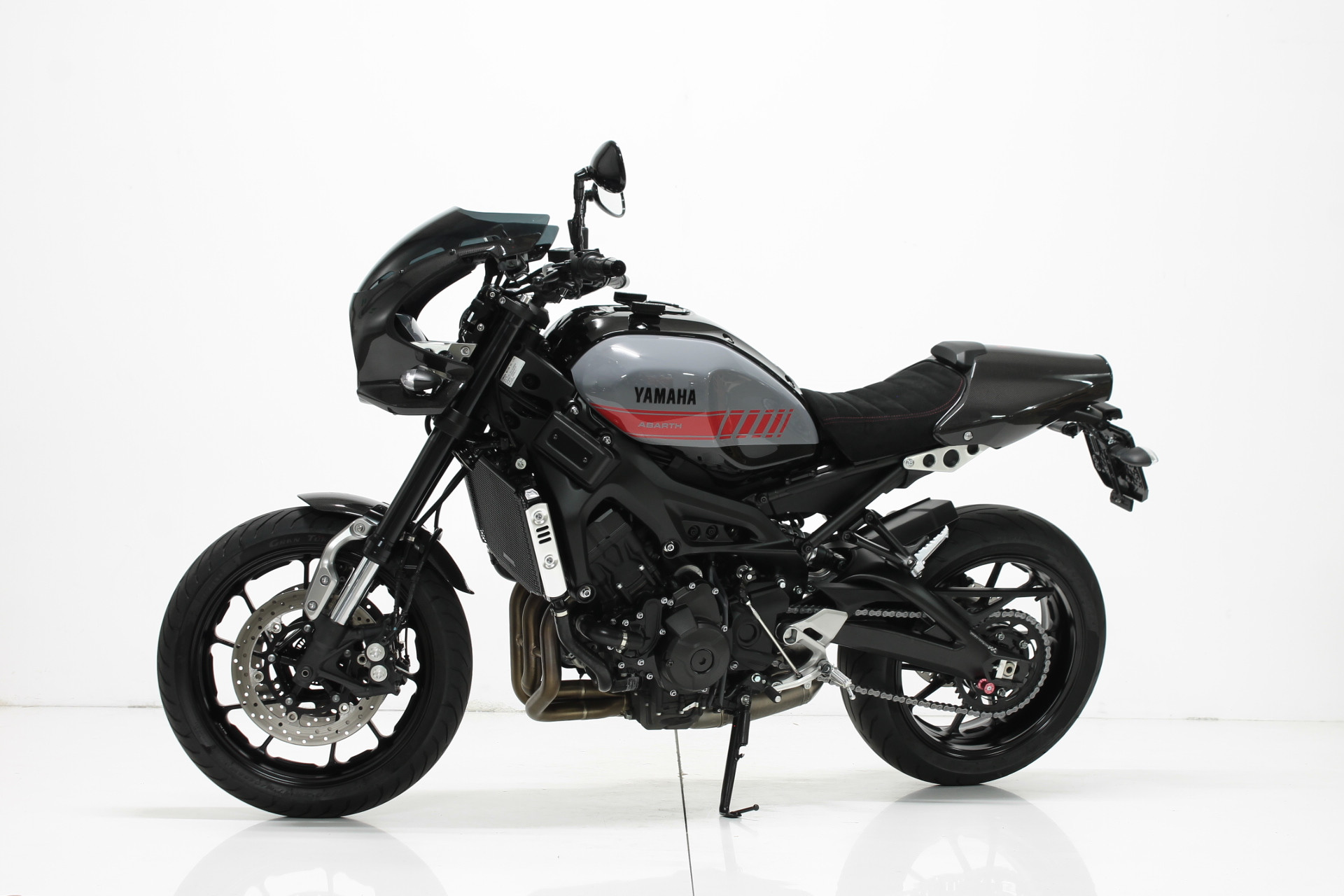 YAMAHA XSR 900 Abarth-image-6