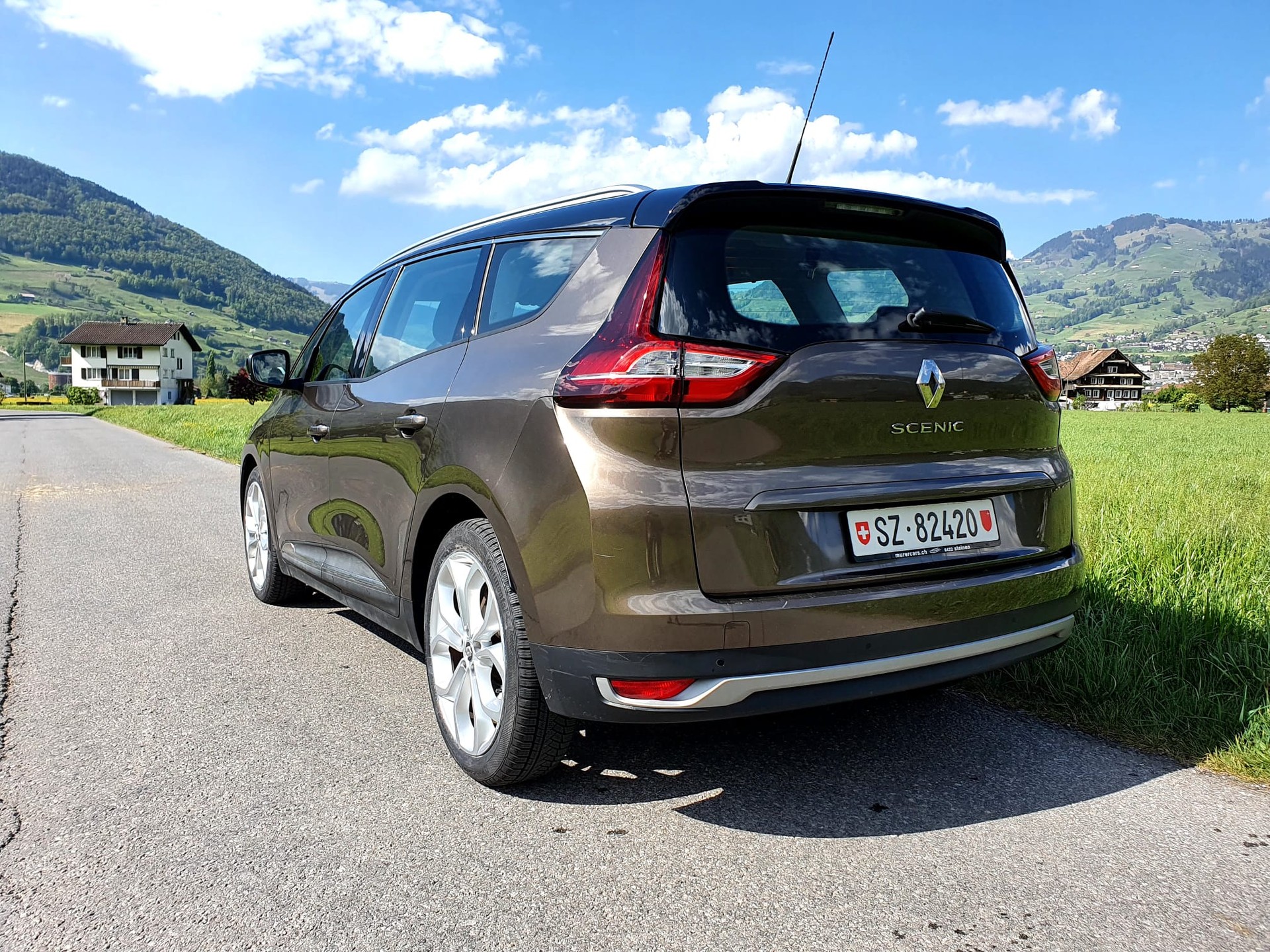 RENAULT Grand Scénic 1.6 dCi Zen-image-3