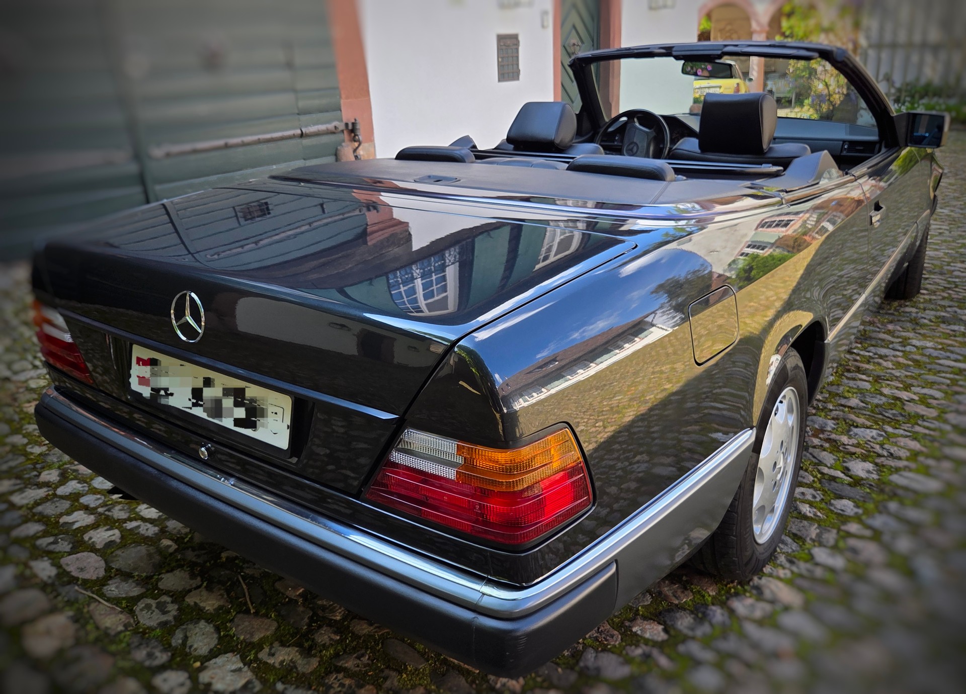 MERCEDES-BENZ CE-24 Cabrio-image-3