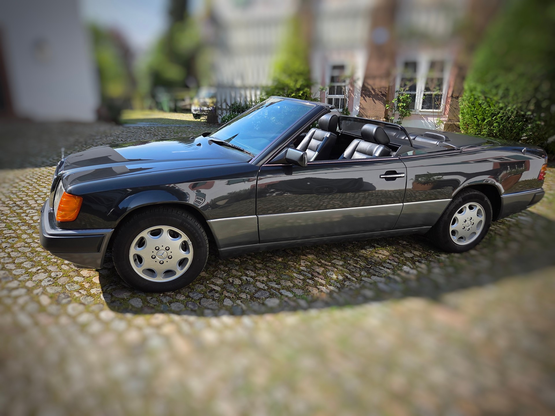 MERCEDES-BENZ CE-24 Cabrio