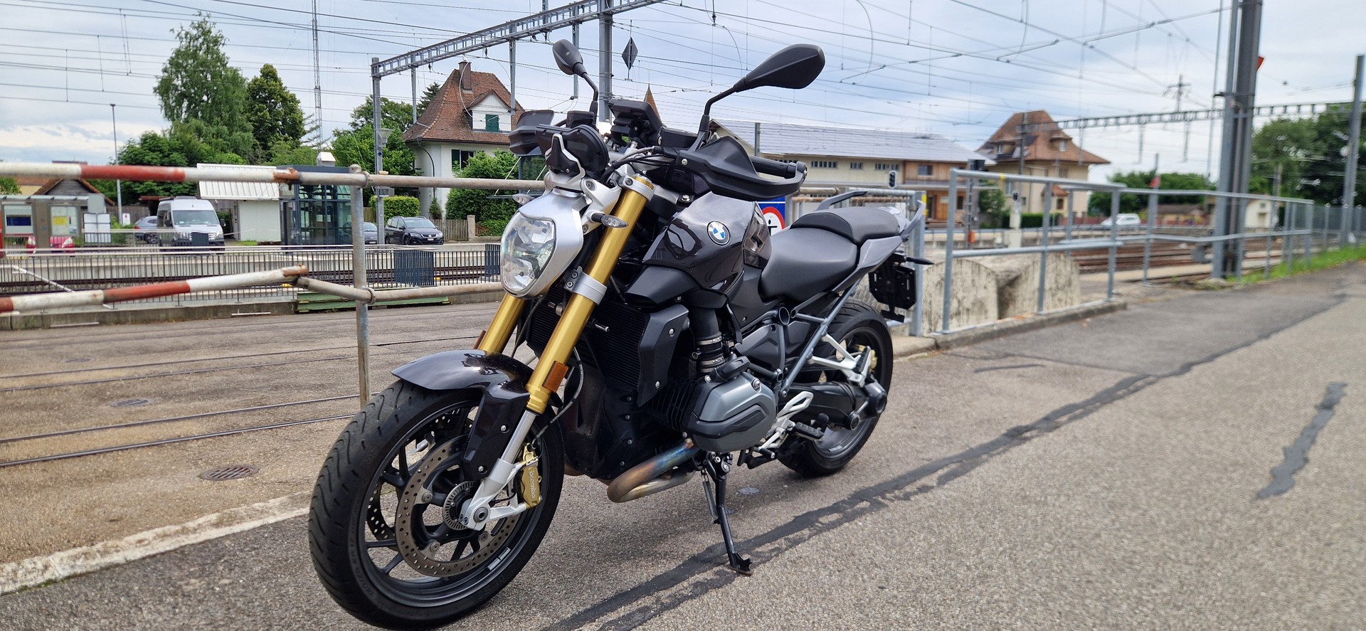 BMW R 1200 R ABS-image-4