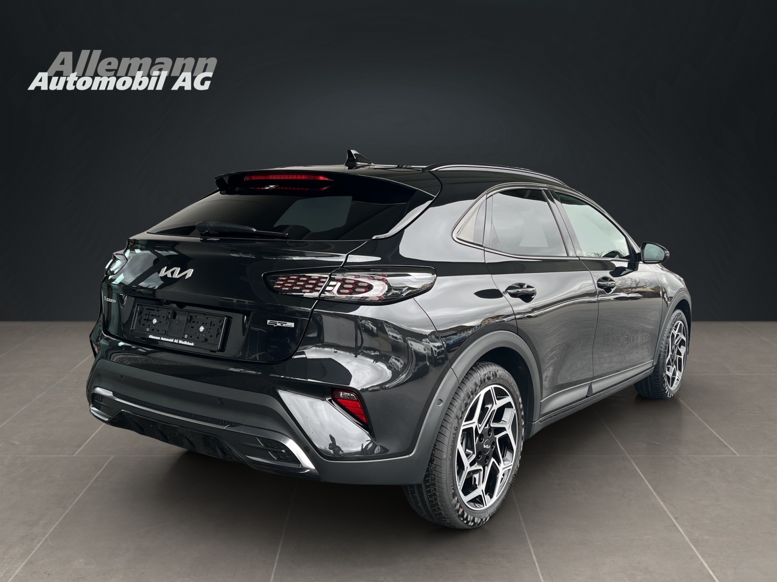 KIA XCeed 1.5 T-GDi GT-Line-image-5