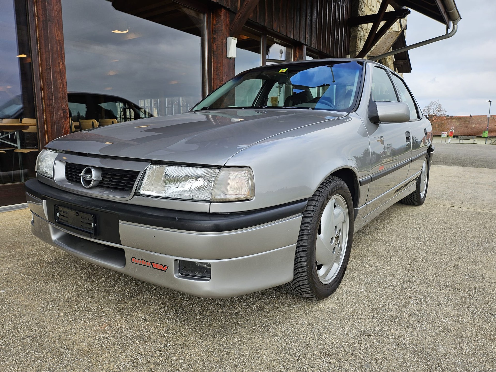 OPEL 2.0 i TURBO 4X4 SEHR GUTE ZUSTAND TRES BON ETAT-image-8