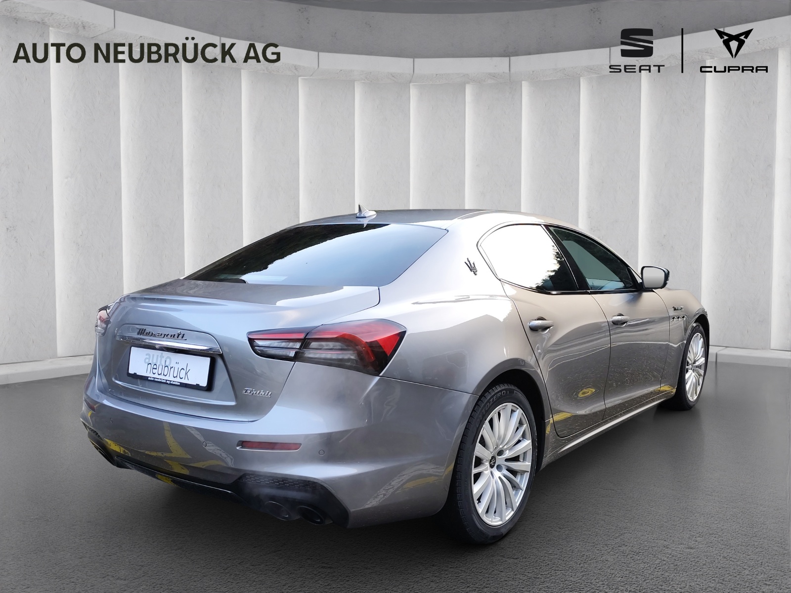 MASERATI Ghibli S Q4 3.0 GranSport Automatica-showroom-element-3