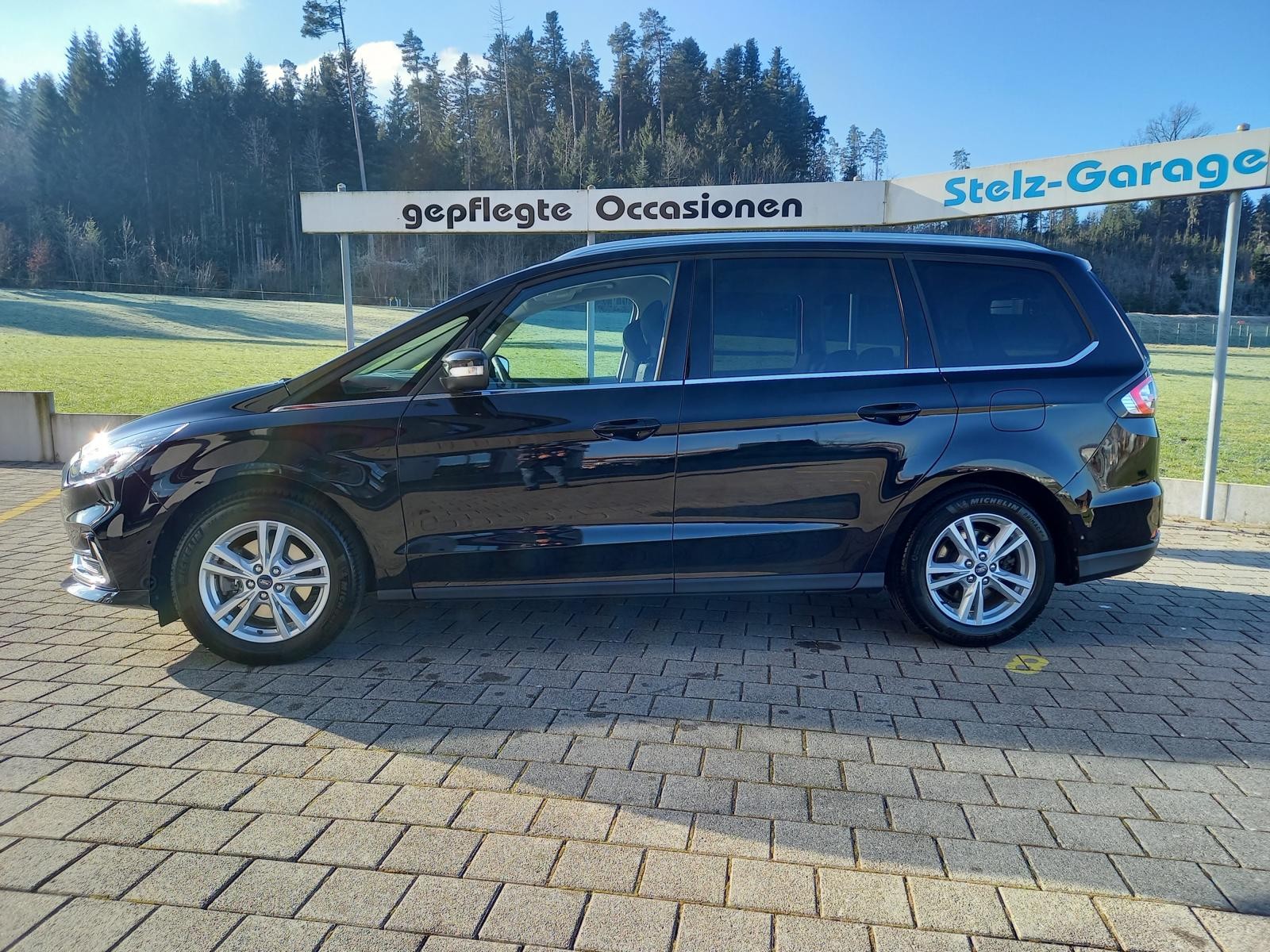 FORD Galaxy 2.5 FHEV Titanium 7Pl CVT-showroom-element-2
