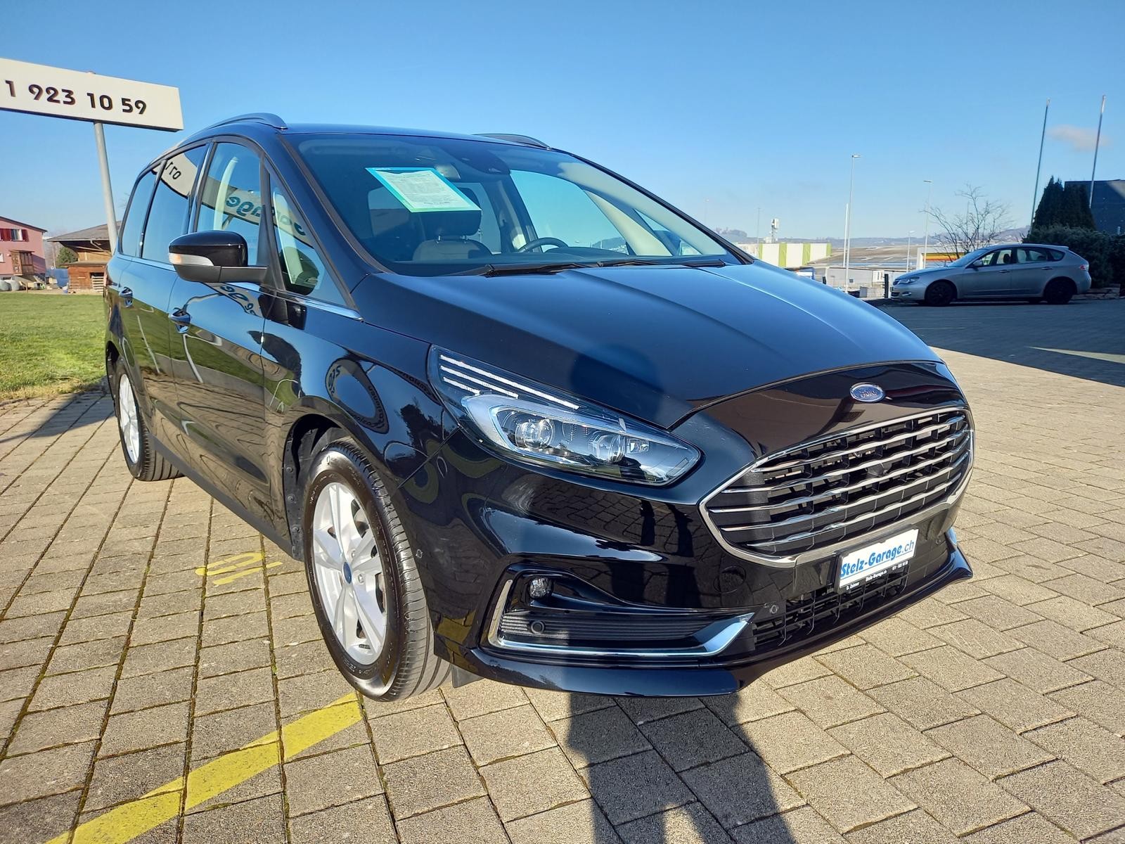 FORD Galaxy 2.5 FHEV Titanium 7Pl CVT-showroom-element-3