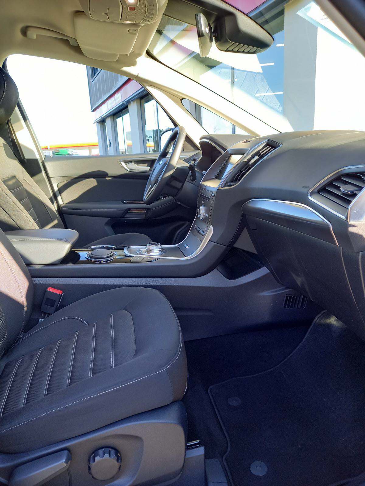 FORD Galaxy 2.5 FHEV Titanium 7Pl CVT-image-9