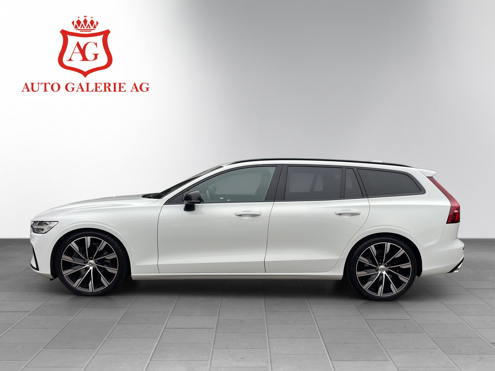 VOLVO V60 T6 AWD R-Design Geartronic-showroom-element-1