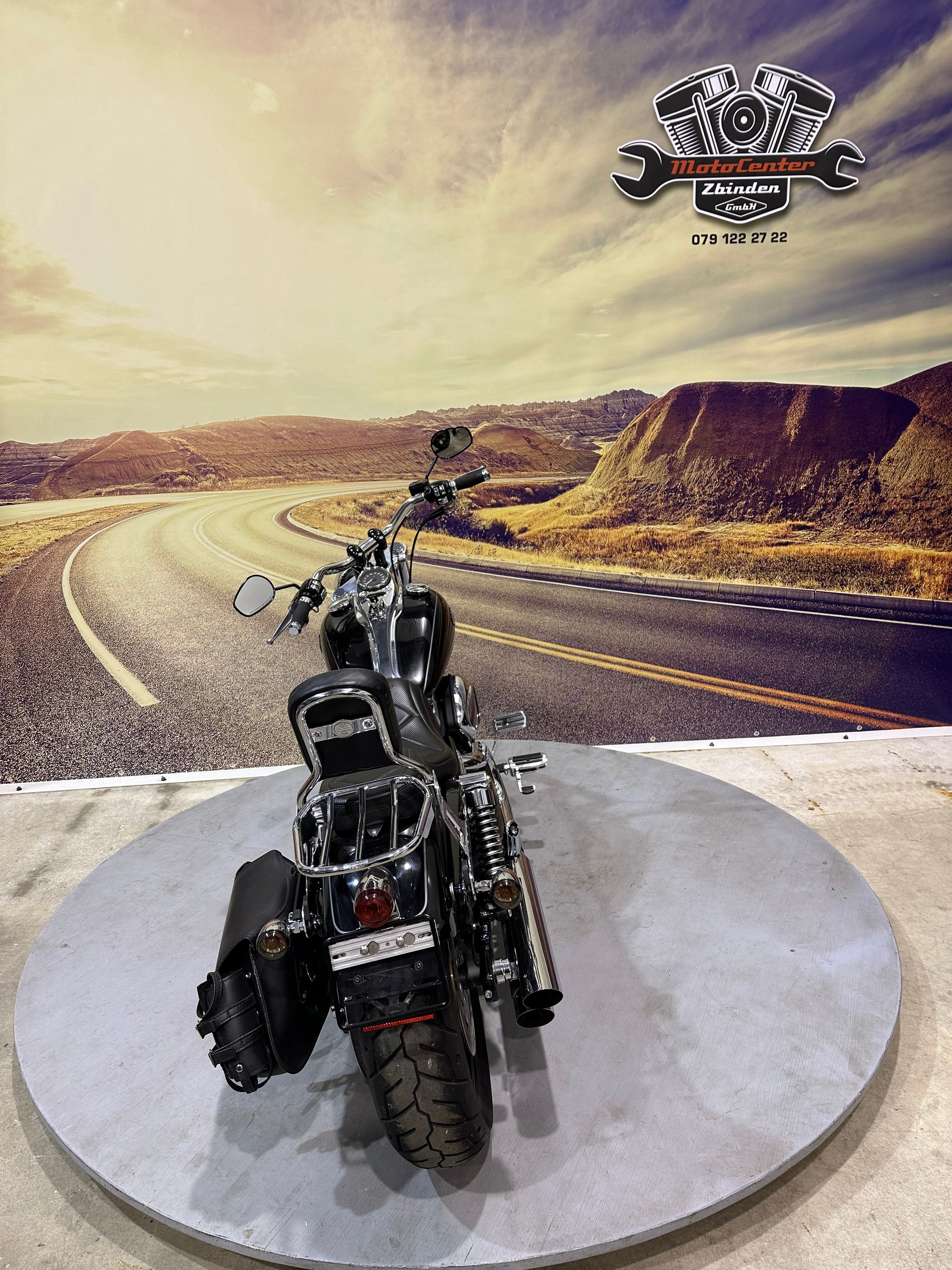 HARLEY-DAVIDSON FXDWG Dyna Wide Glide ABS-image-3