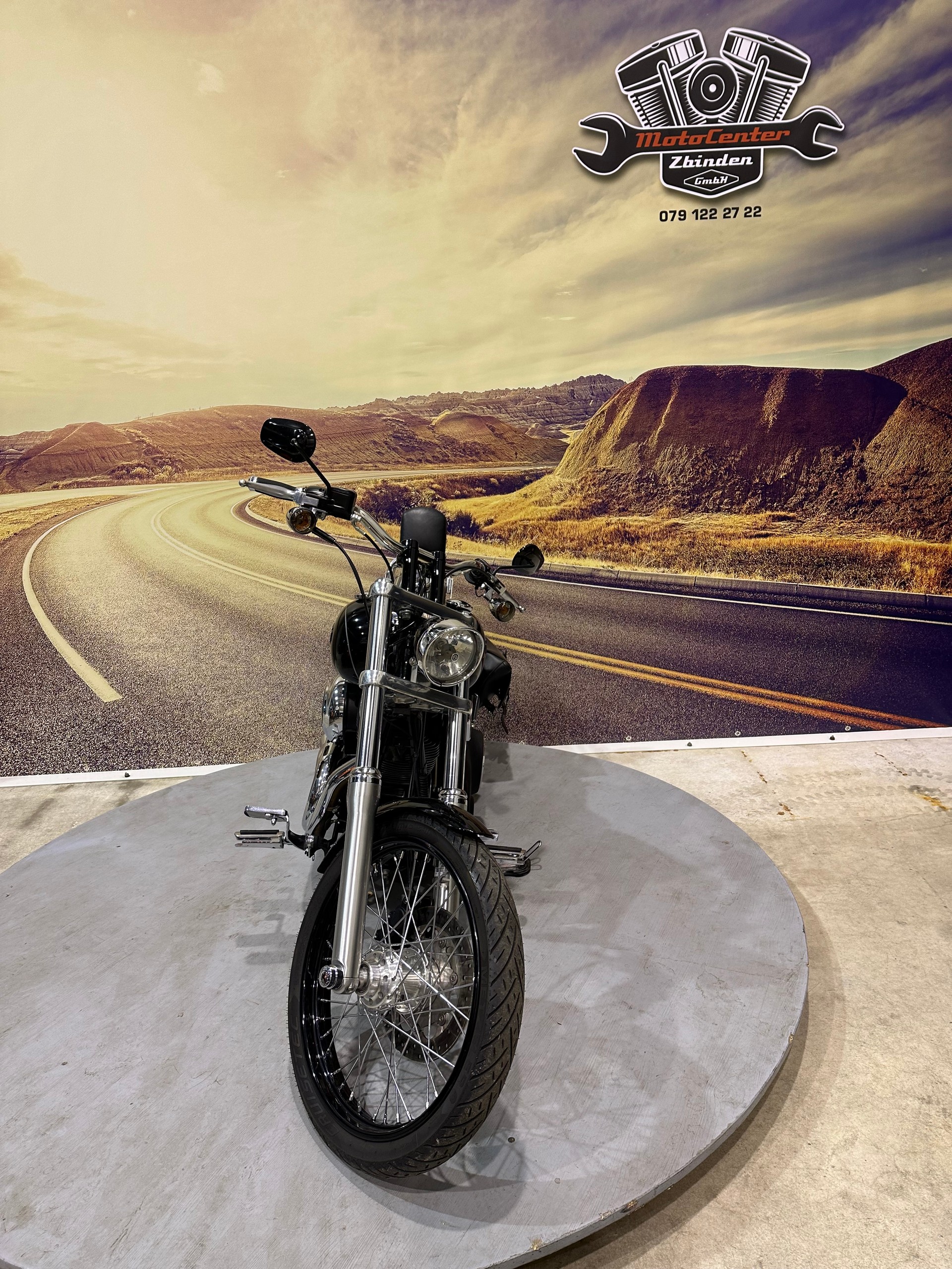 HARLEY-DAVIDSON FXDWG Dyna Wide Glide ABS-image-2
