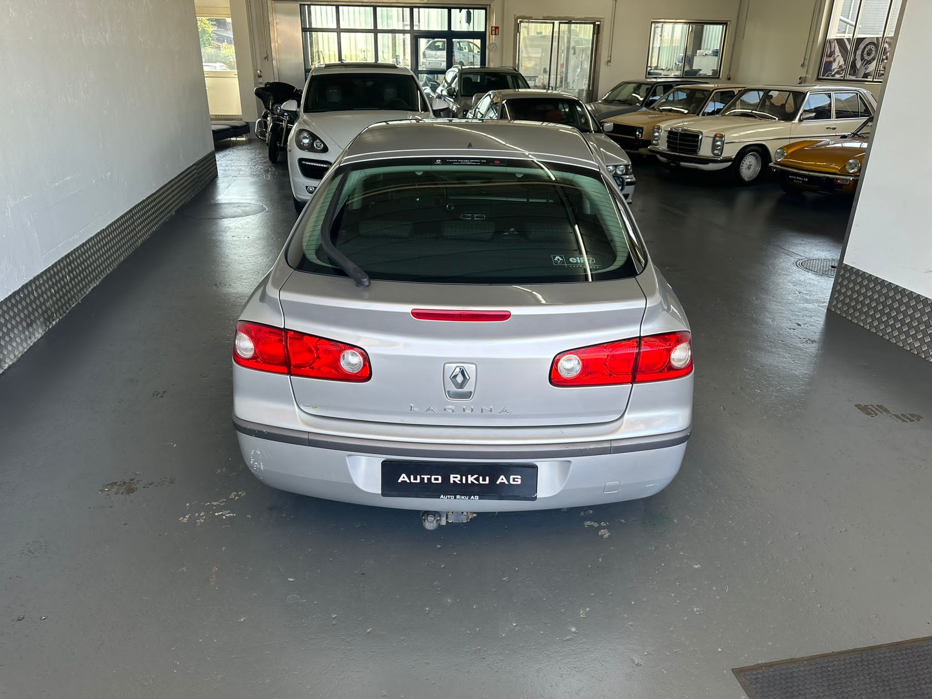 RENAULT Laguna 2.0 16V Dynamique-image-8