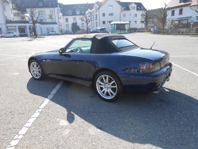 HONDA S2000-image-1