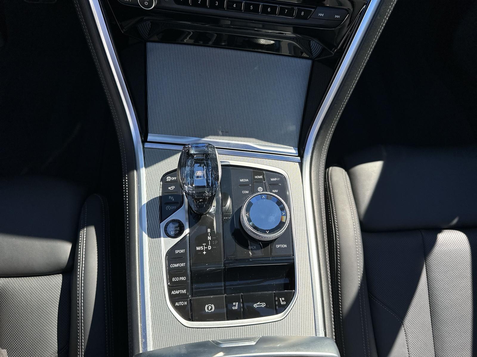 BMW M850i M Sport xDrive Cabriolet (CH)-image-27