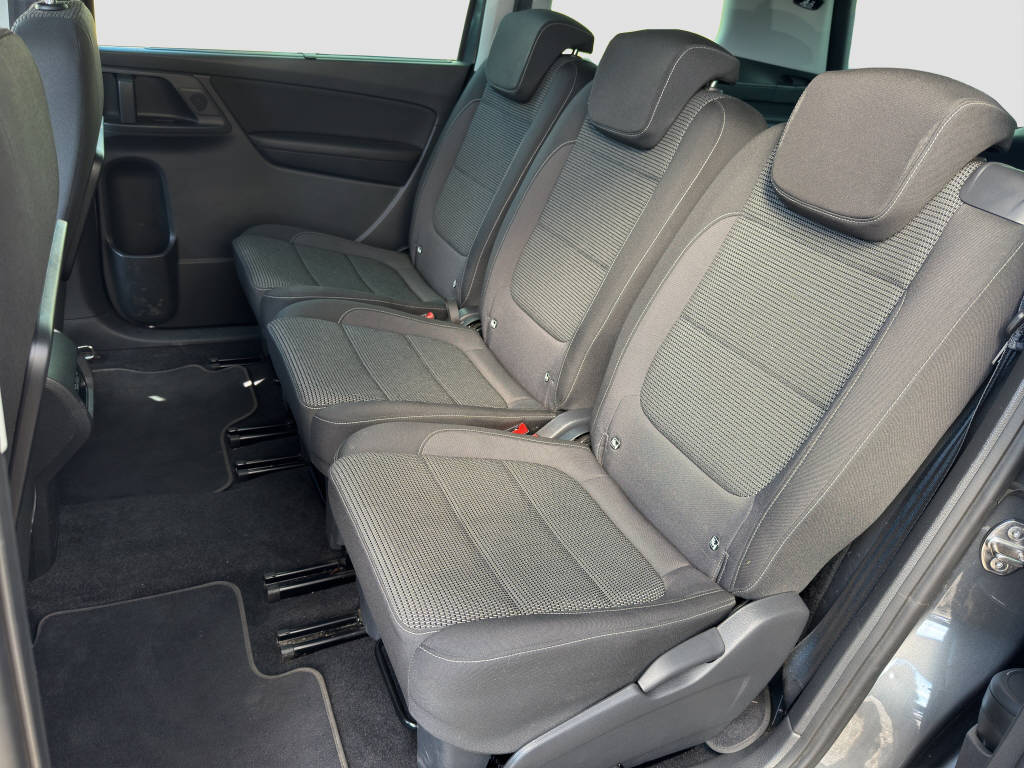 VW Sharan 2.0 TDI SCR Comfortline DSG 4m-image-9