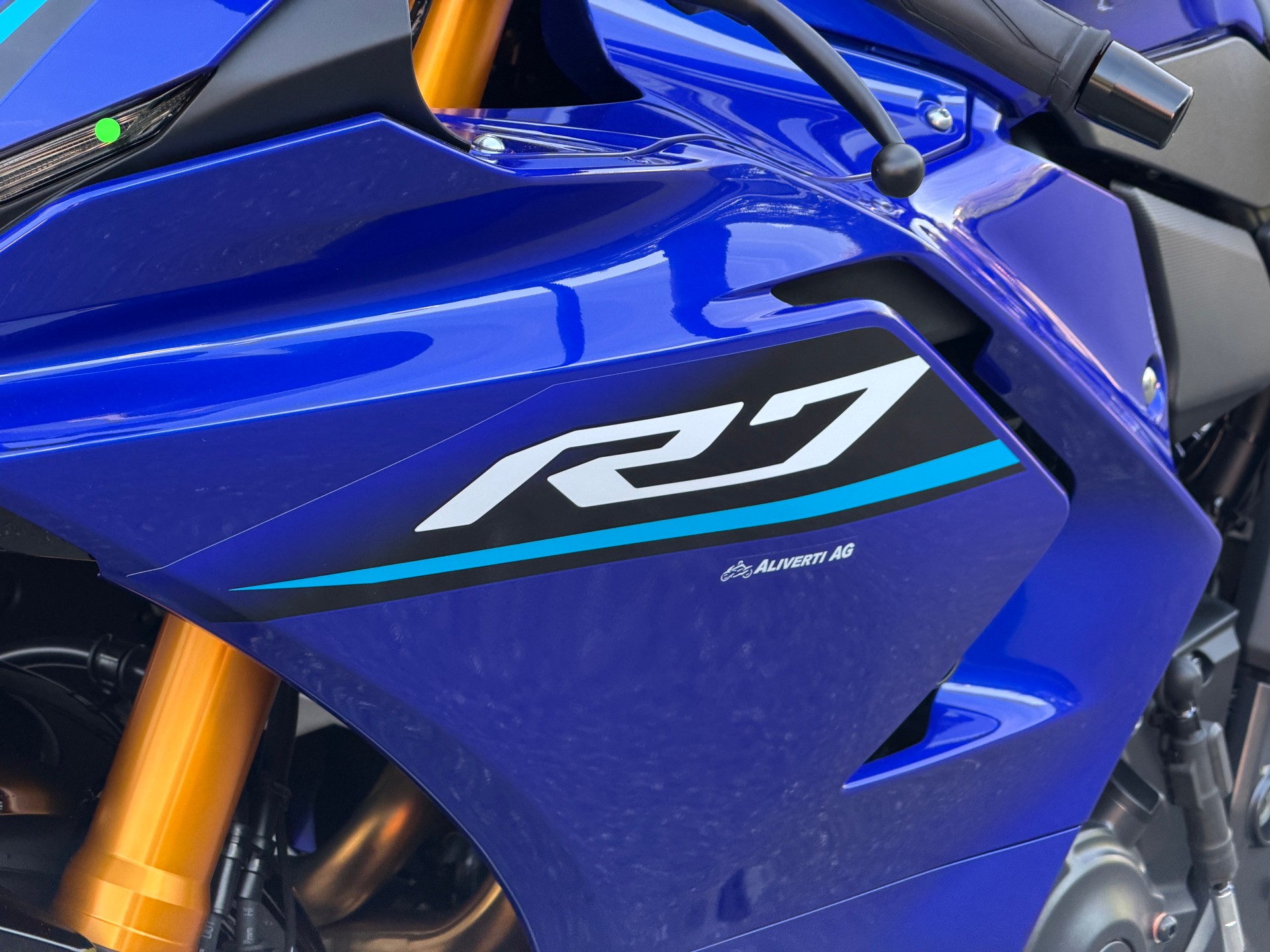 YAMAHA R7 (35kW) 2026-image-2