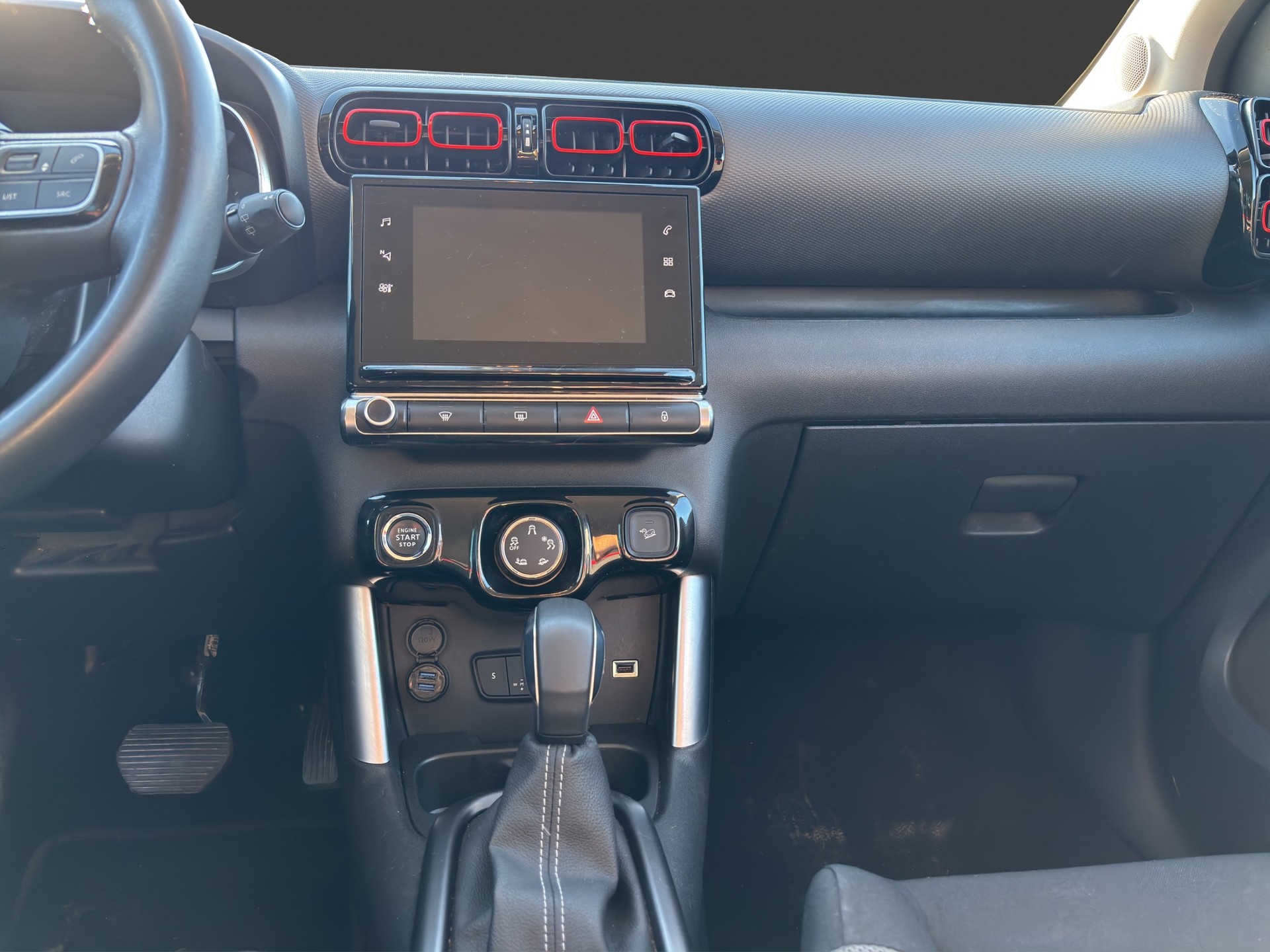 CITROEN C3 Aircross 1.5 BlueHD Shine EAT-image-12