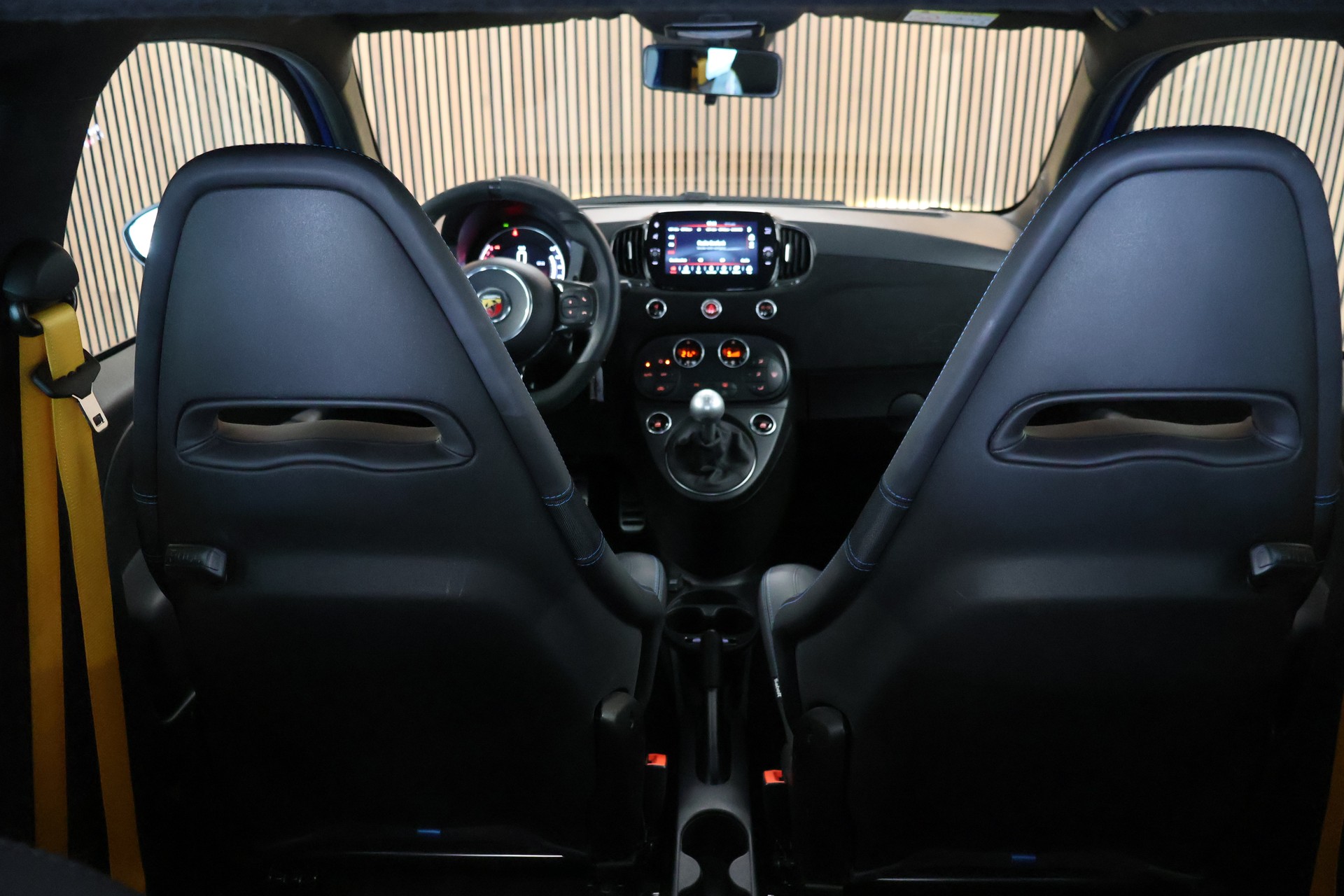 FIAT 695 1.4 16V Turbo Abarth Tributo 131 Rally-image-14