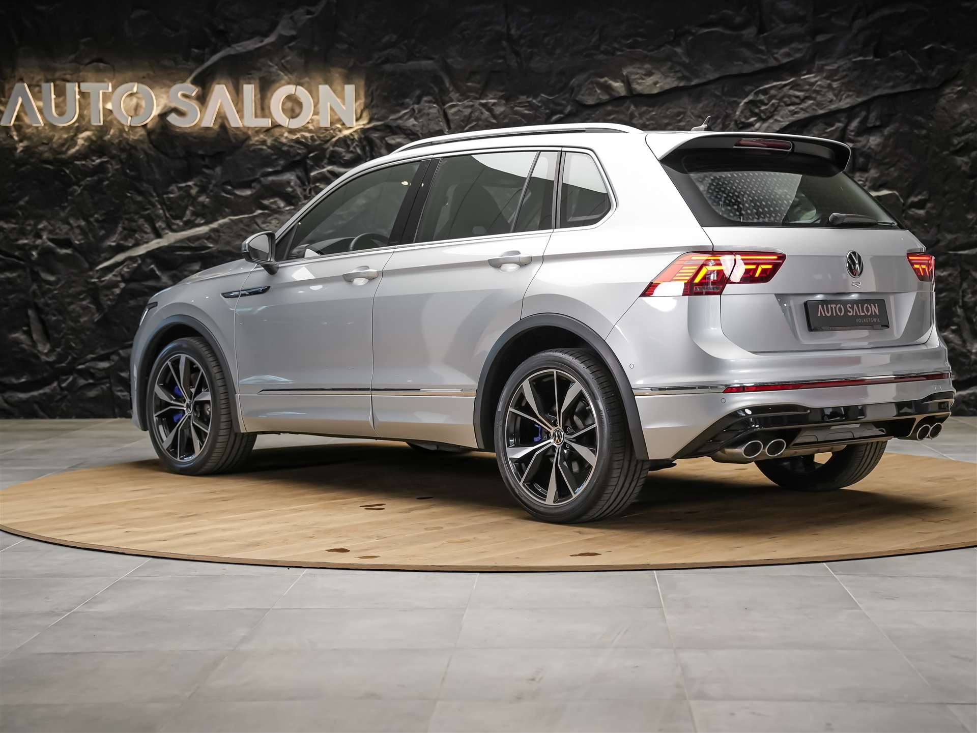 VW Tiguan 2.0TSI R 4Motion DSG *20" Felgen*Lenkradheizung*Assistenzpaket*-showroom-element-3