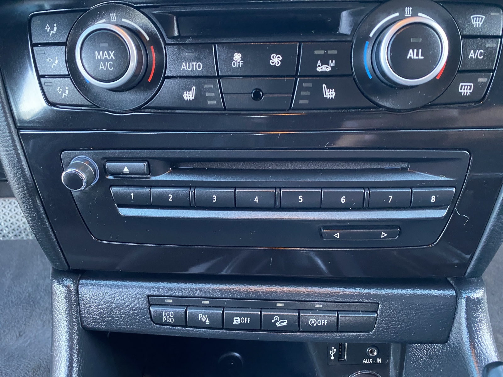BMW X1 xDrive 25d 2.0-Diesel 218-PS Allrad (4x4) Automat *M-Paket* Vollausstattung-image-21