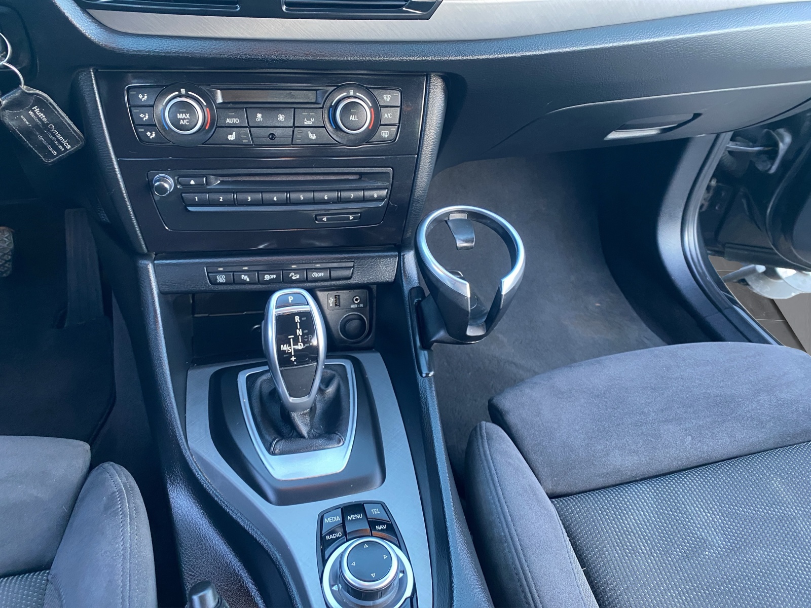 BMW X1 xDrive 25d 2.0-Diesel 218-PS Allrad (4x4) Automat *M-Paket* Vollausstattung-image-10