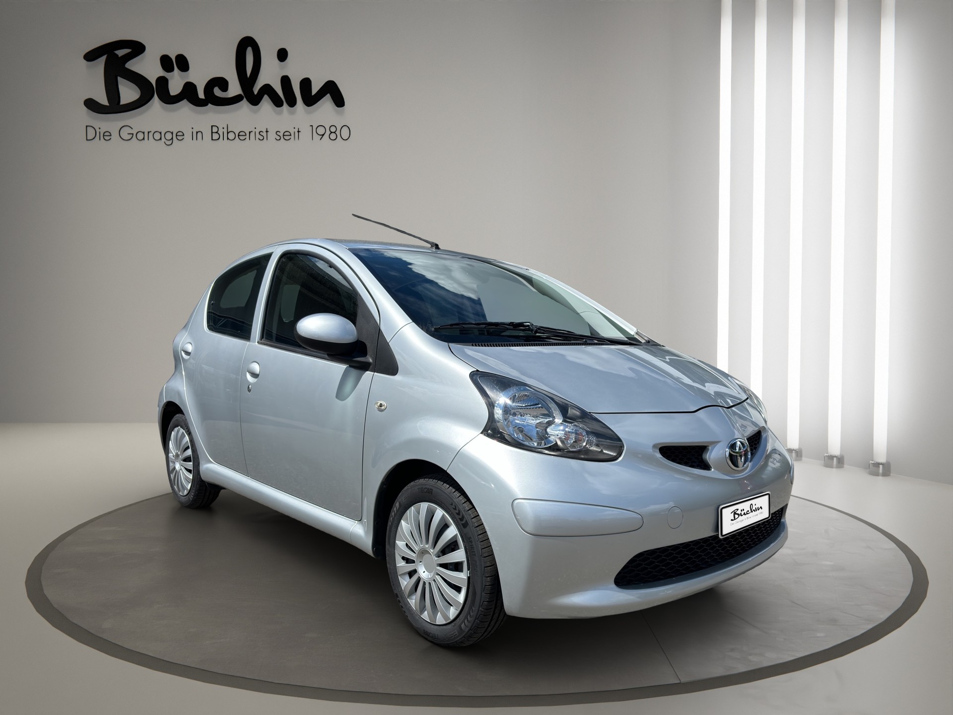 TOYOTA Aygo 1.0 Linea Luna-image-8