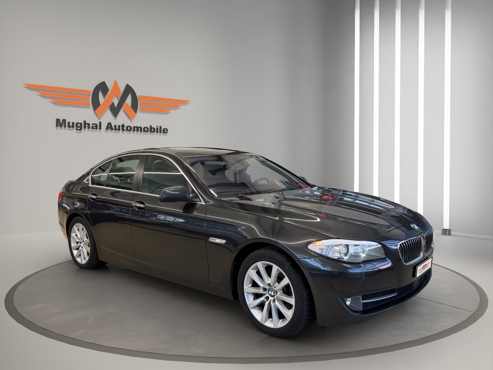 BMW 530i Steptronic-image-2
