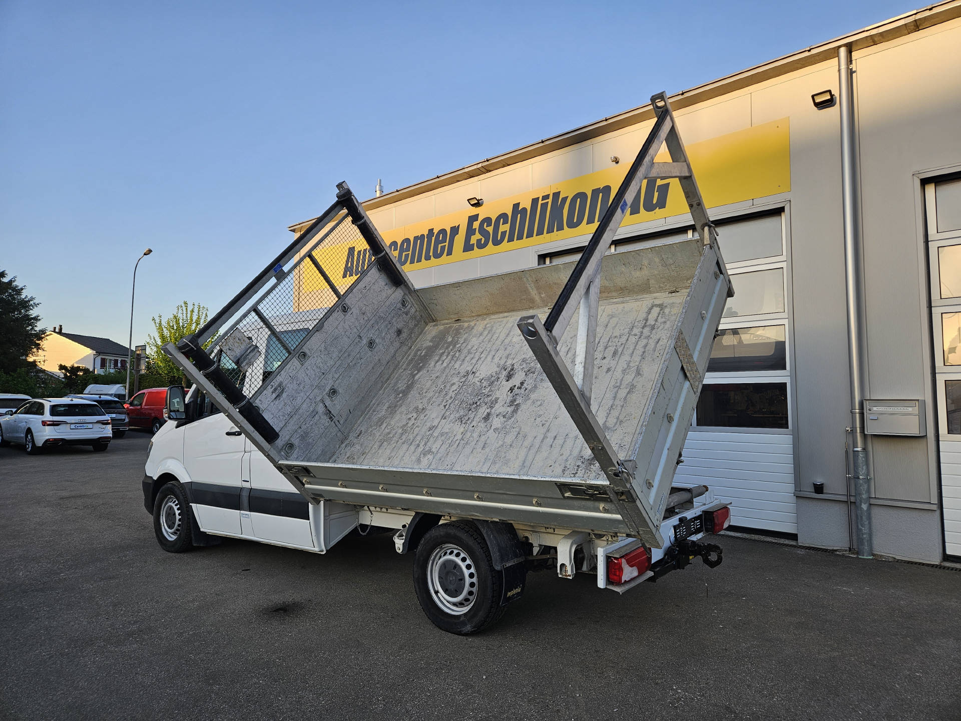 MERCEDES-BENZ Sprinter 316 DKab.-Ch. 3665 2.2 CDI 163 * Kipper * Nutzlast 1'040KG * 7- Plätzer *-image-4
