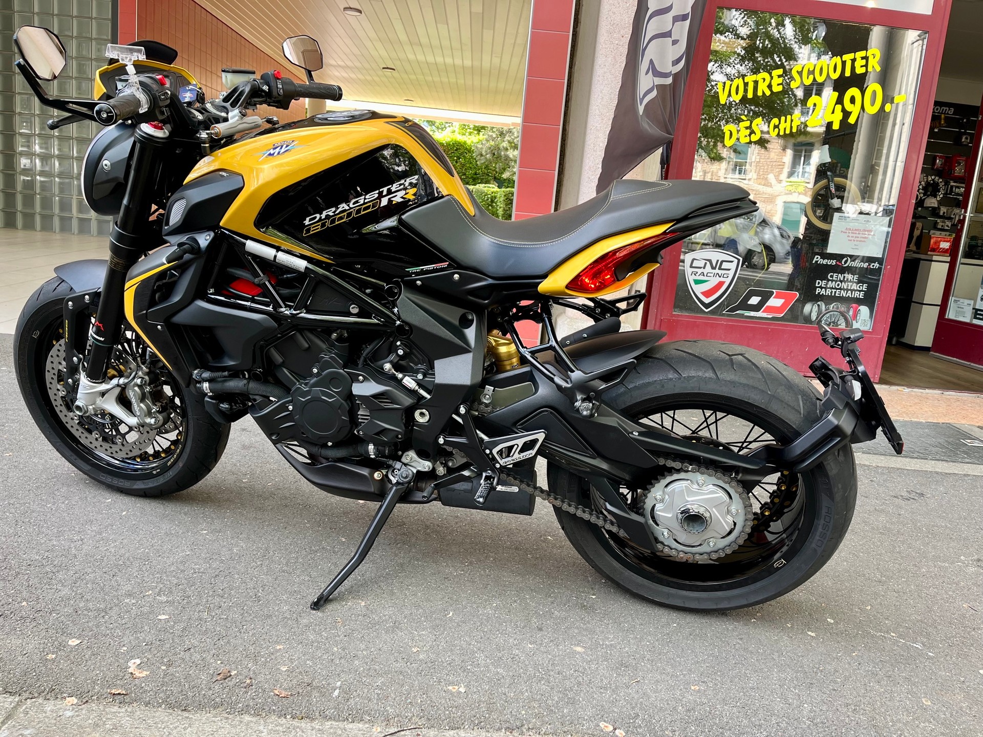 MV AGUSTA Dragster RR-image-6