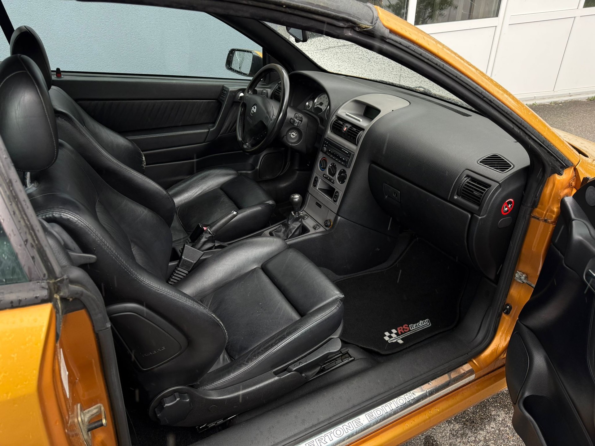 OPEL Astra Cabriolet 1.8i 16V Bertone Edition-image-8