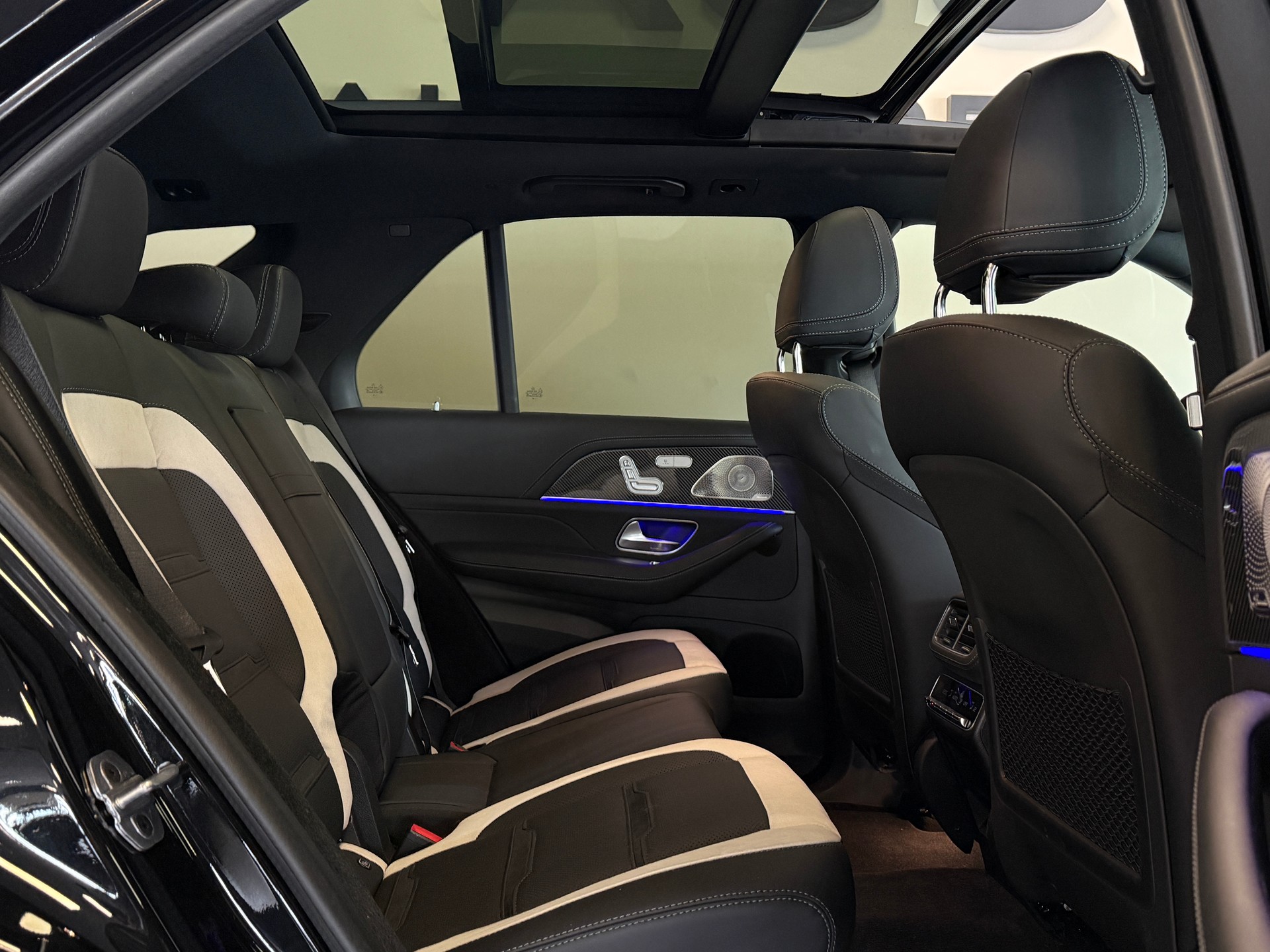 MERCEDES-BENZ GLE 63 S AMG 4Matic+ 9G-Speedshift-image-17