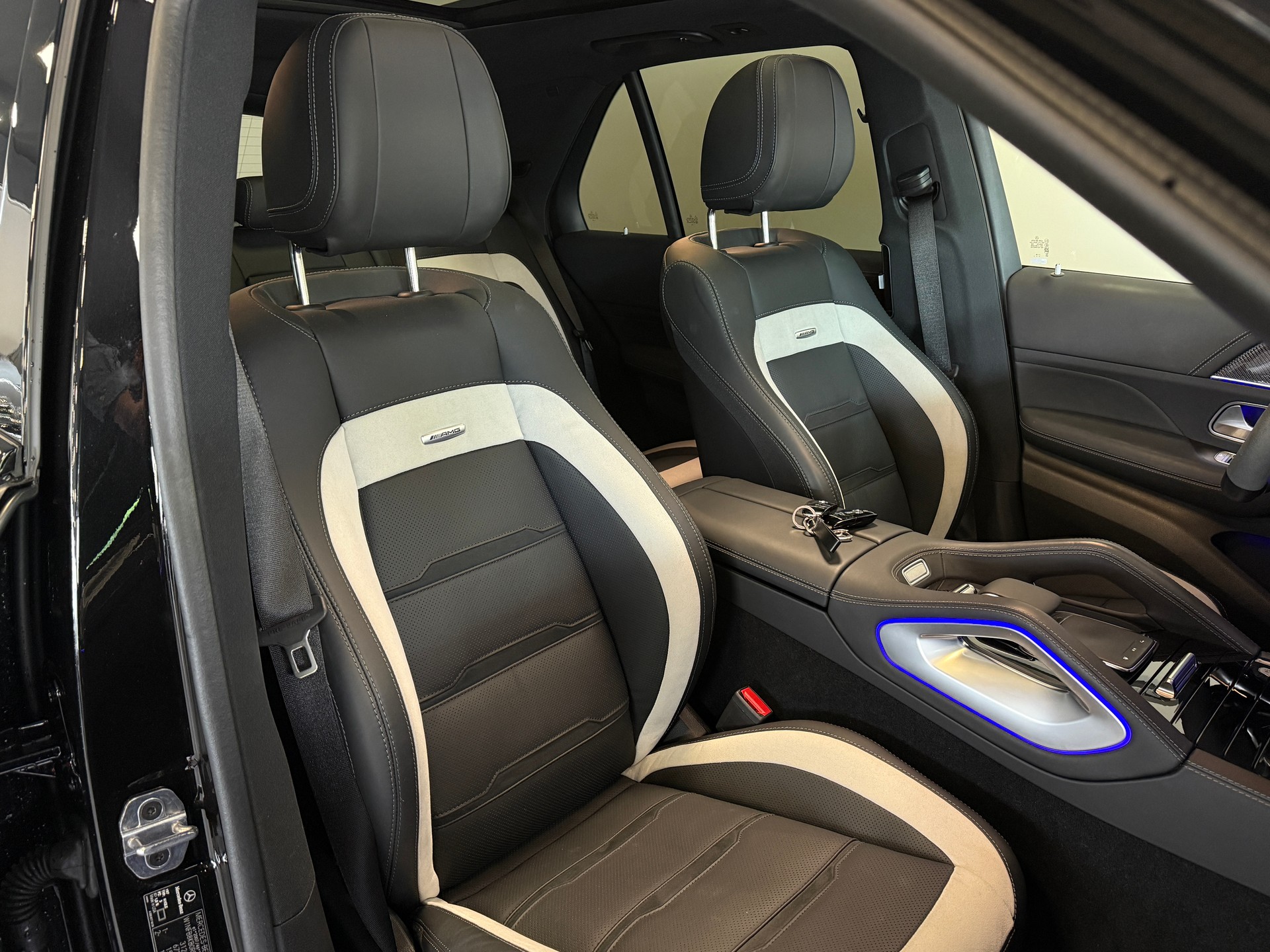 MERCEDES-BENZ GLE 63 S AMG 4Matic+ 9G-Speedshift-image-13