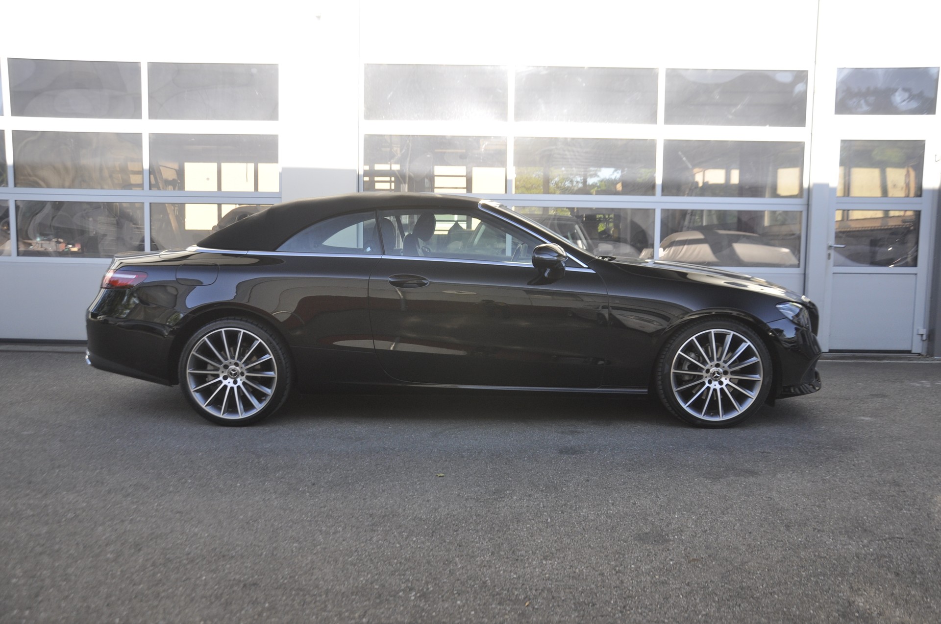 MERCEDES-BENZ E 200 Cabriolet Avantgarde 9G-Tronic-image-1