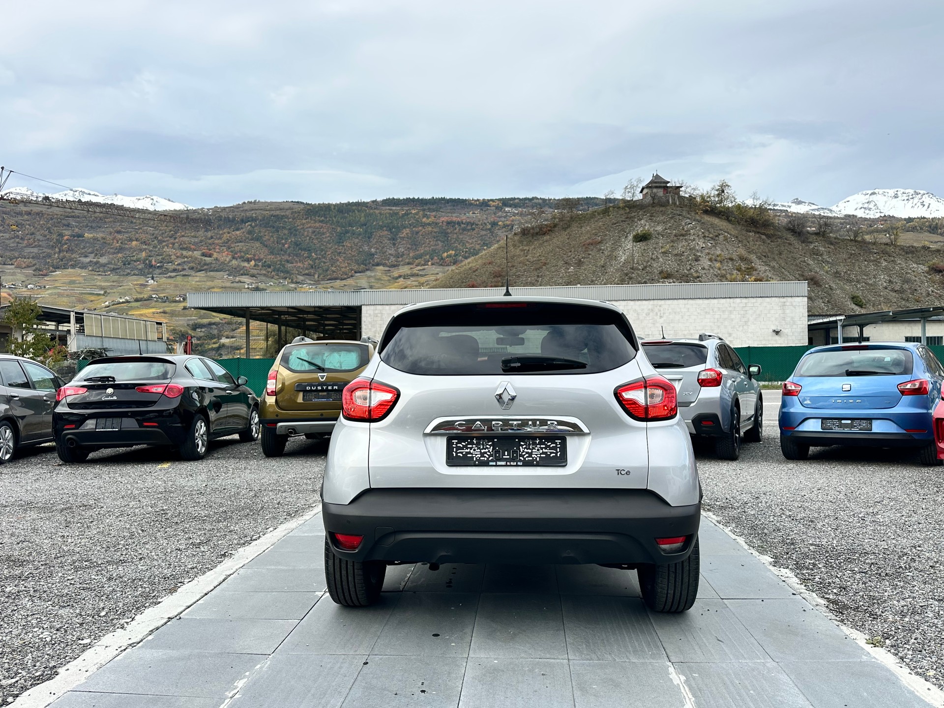 RENAULT Captur 1.2 T 16V Privilège EDC-image-7
