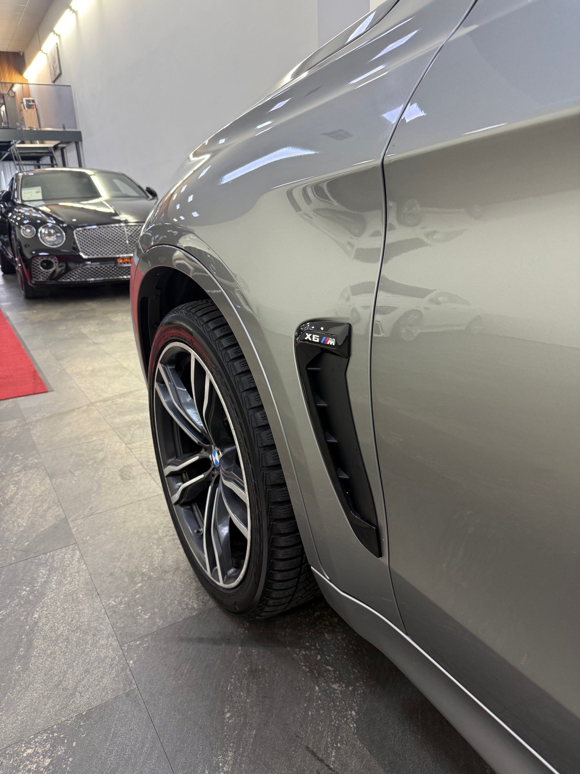 BMW X6M Steptronic-image-8