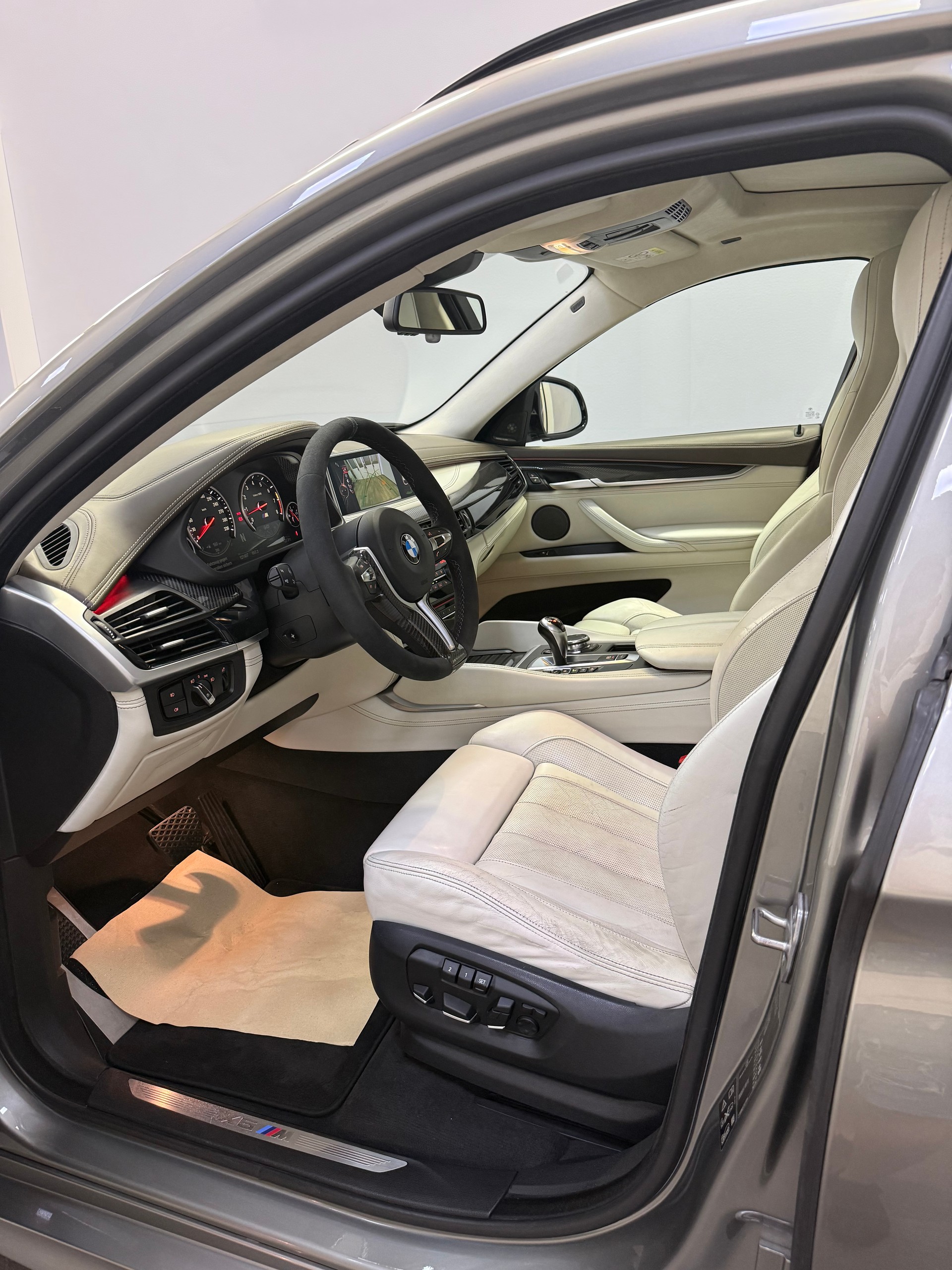 BMW X6M Steptronic-image-14