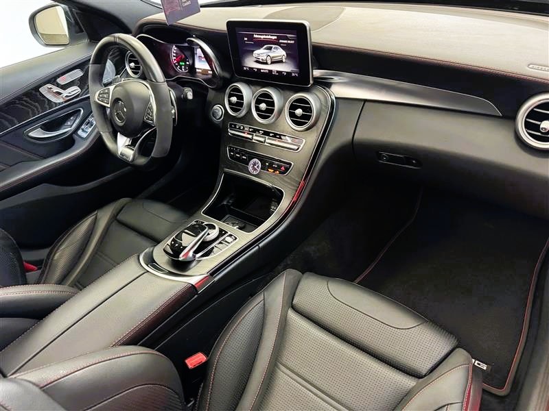 MERCEDES-BENZ C 450 AMG 4Matic 7G-Tronic-image-11