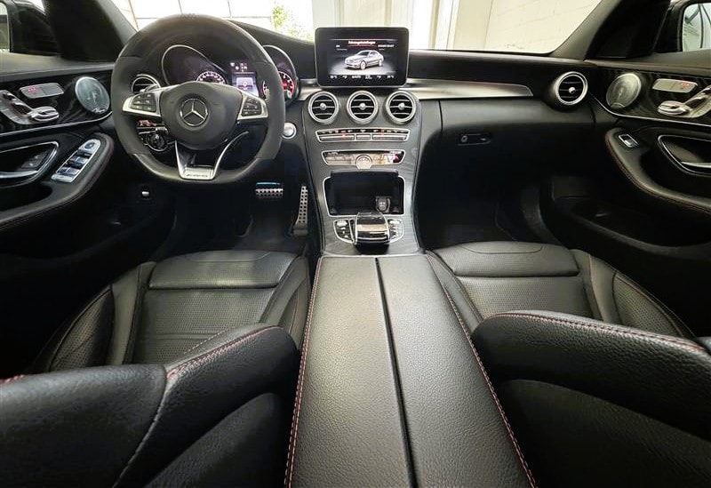 MERCEDES-BENZ C 450 AMG 4Matic 7G-Tronic-image-9