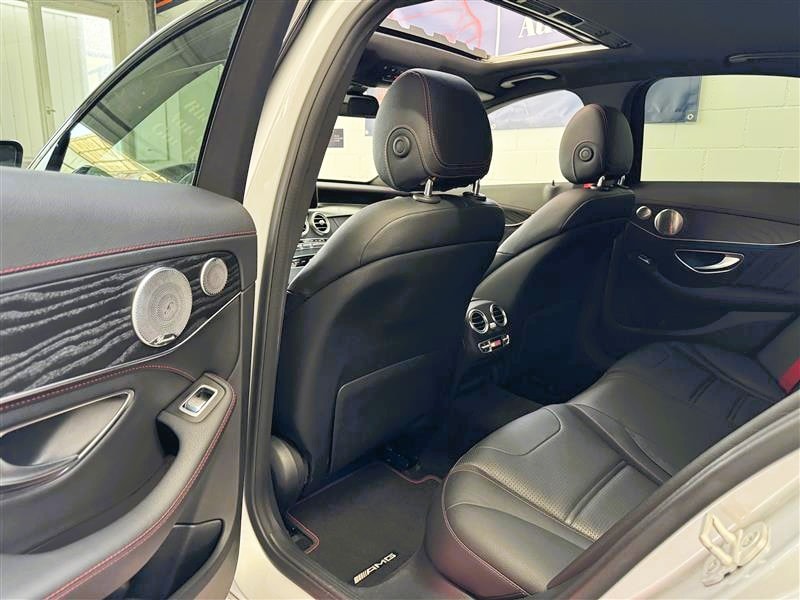 MERCEDES-BENZ C 450 AMG 4Matic 7G-Tronic-image-10
