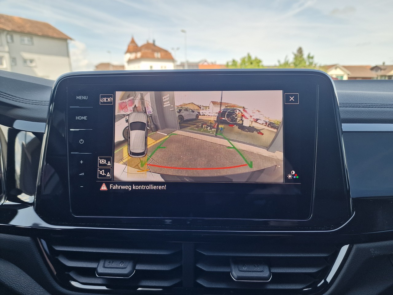 VW T-Roc 2.0 TSI R DSG 4Motion-image-25