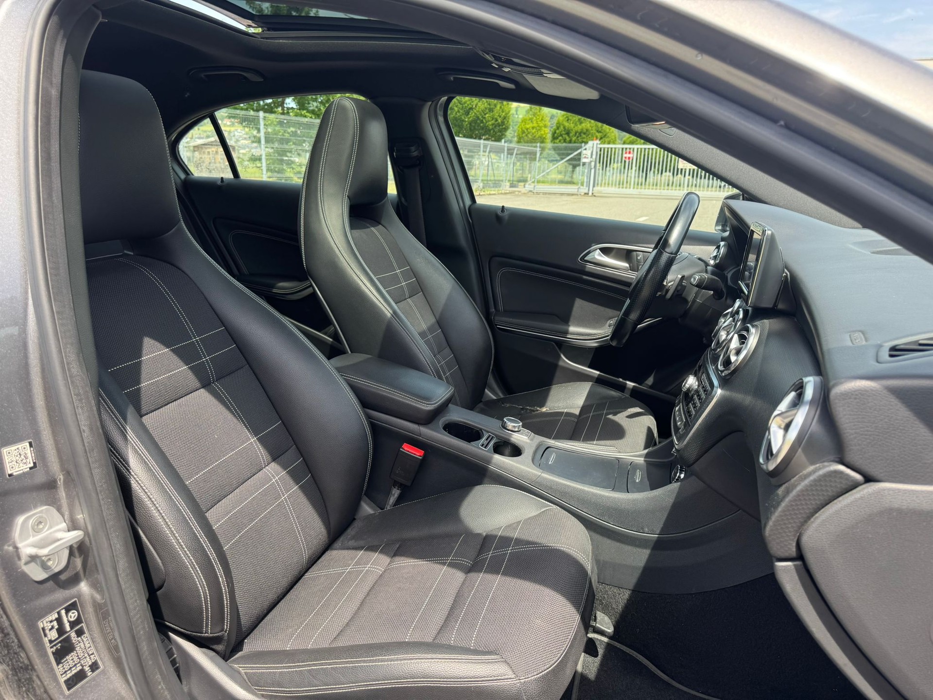 MERCEDES-BENZ A 220 CDI 4Matic 7G-DCT-image-14