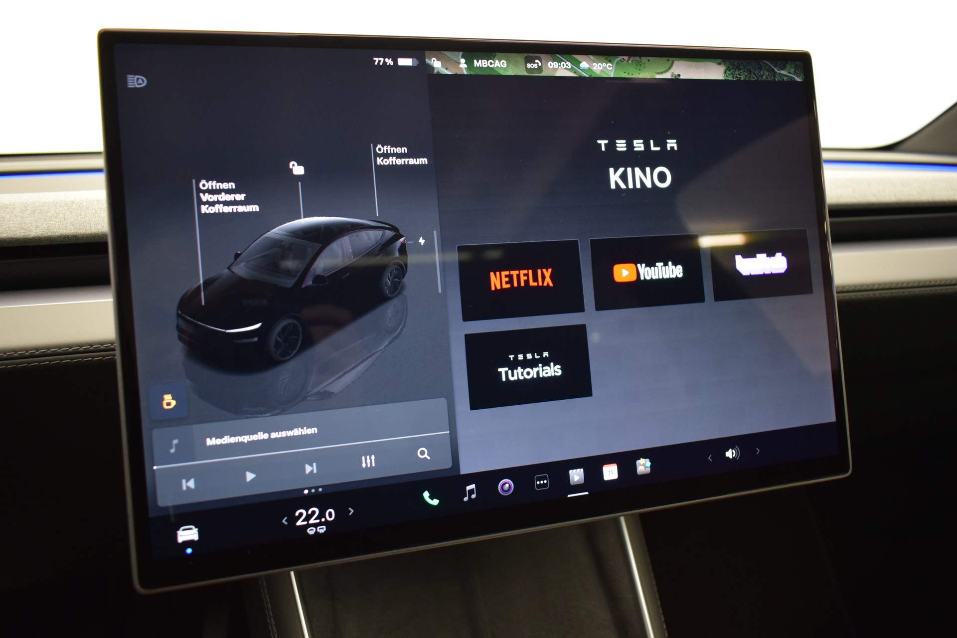 TESLA Model Y Premium Long Range AWD, Made in Berlin-image-25