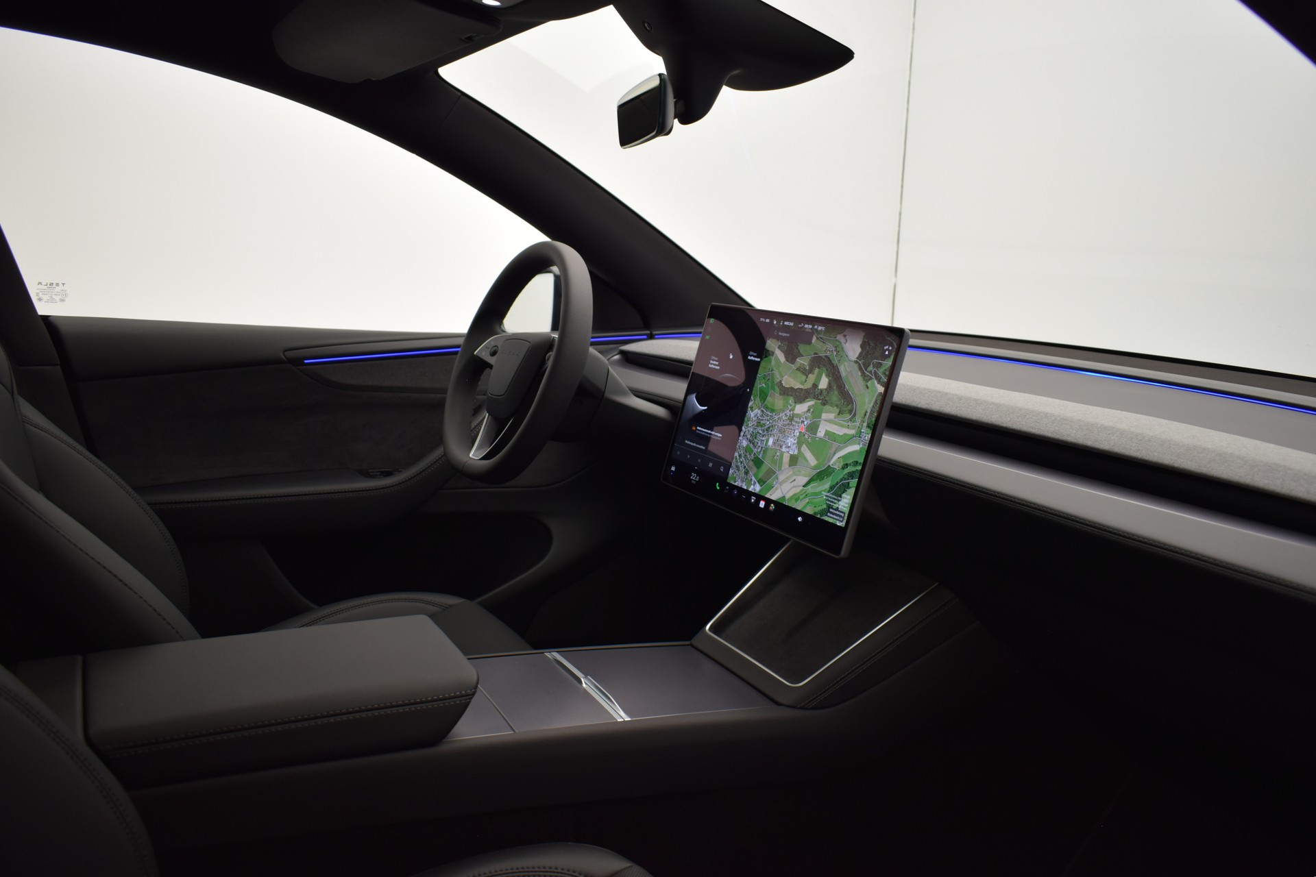 TESLA Model Y Premium Long Range AWD, Made in Berlin-image-20